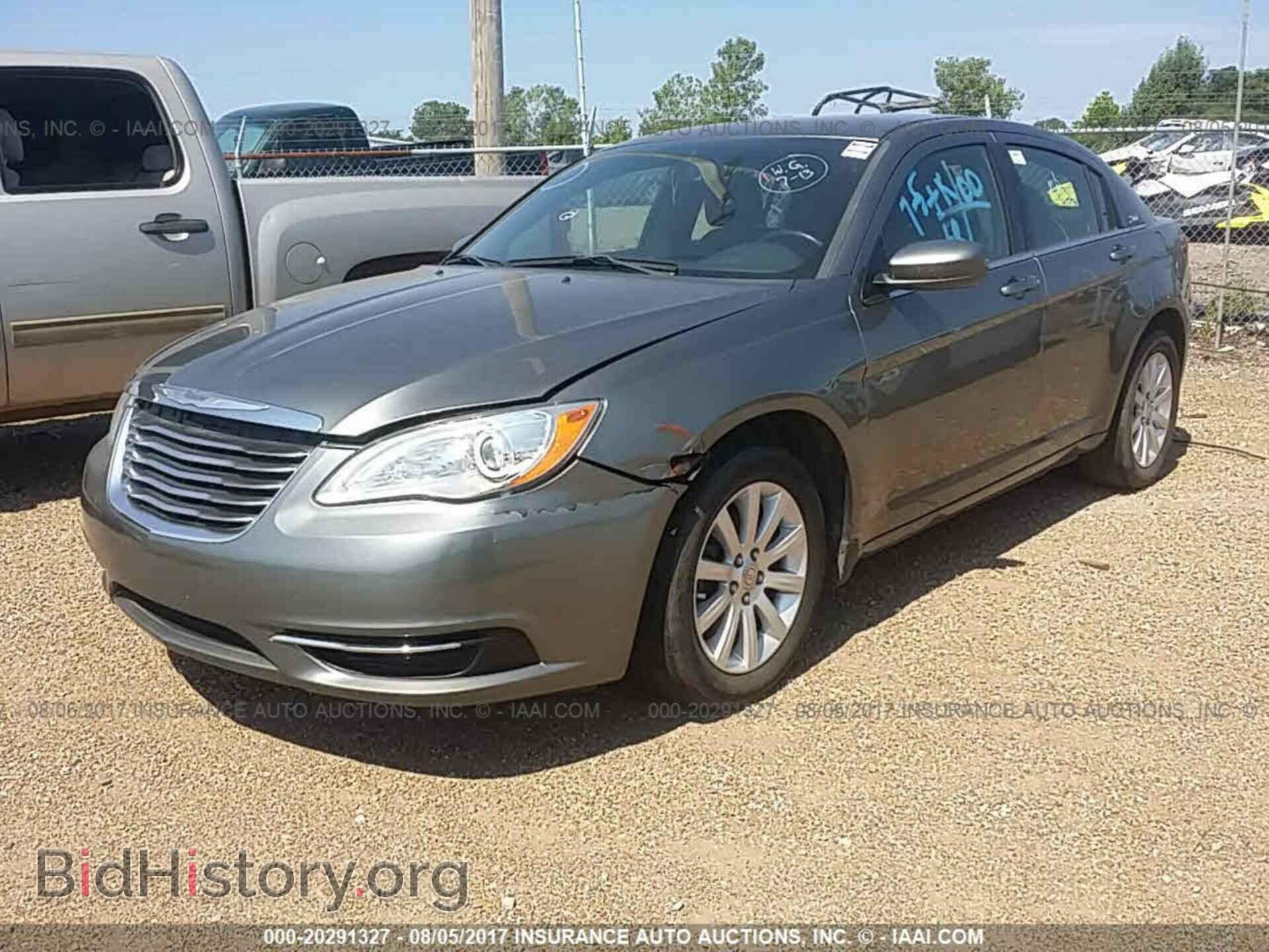 2013 Chrysler 200 - VIN: 1C3CCBBB9DN514019 - Photo 2