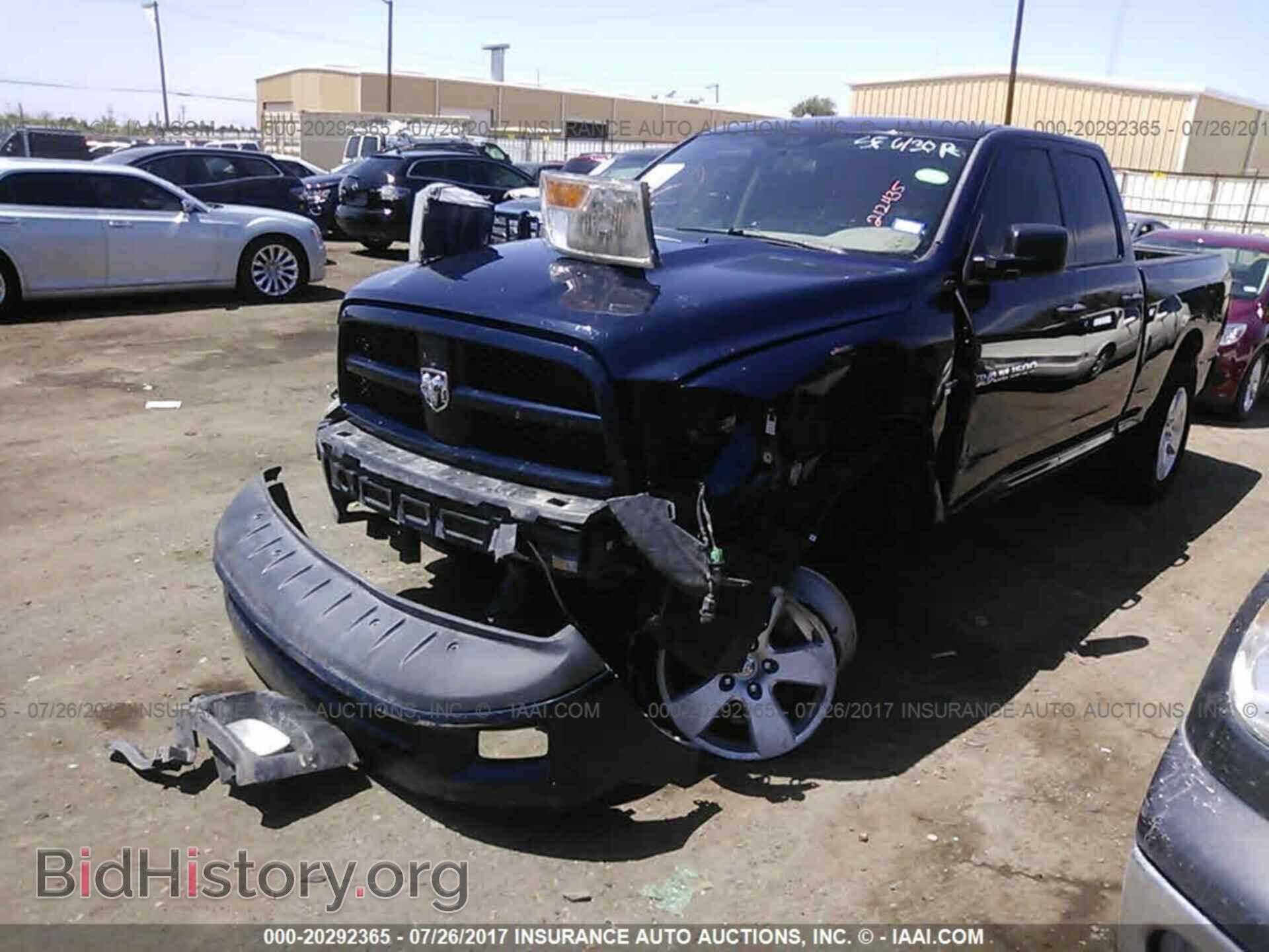 2012 Dodge Ram 1500 - VIN: 1C6RD6FT8CS212435 - Photo 2