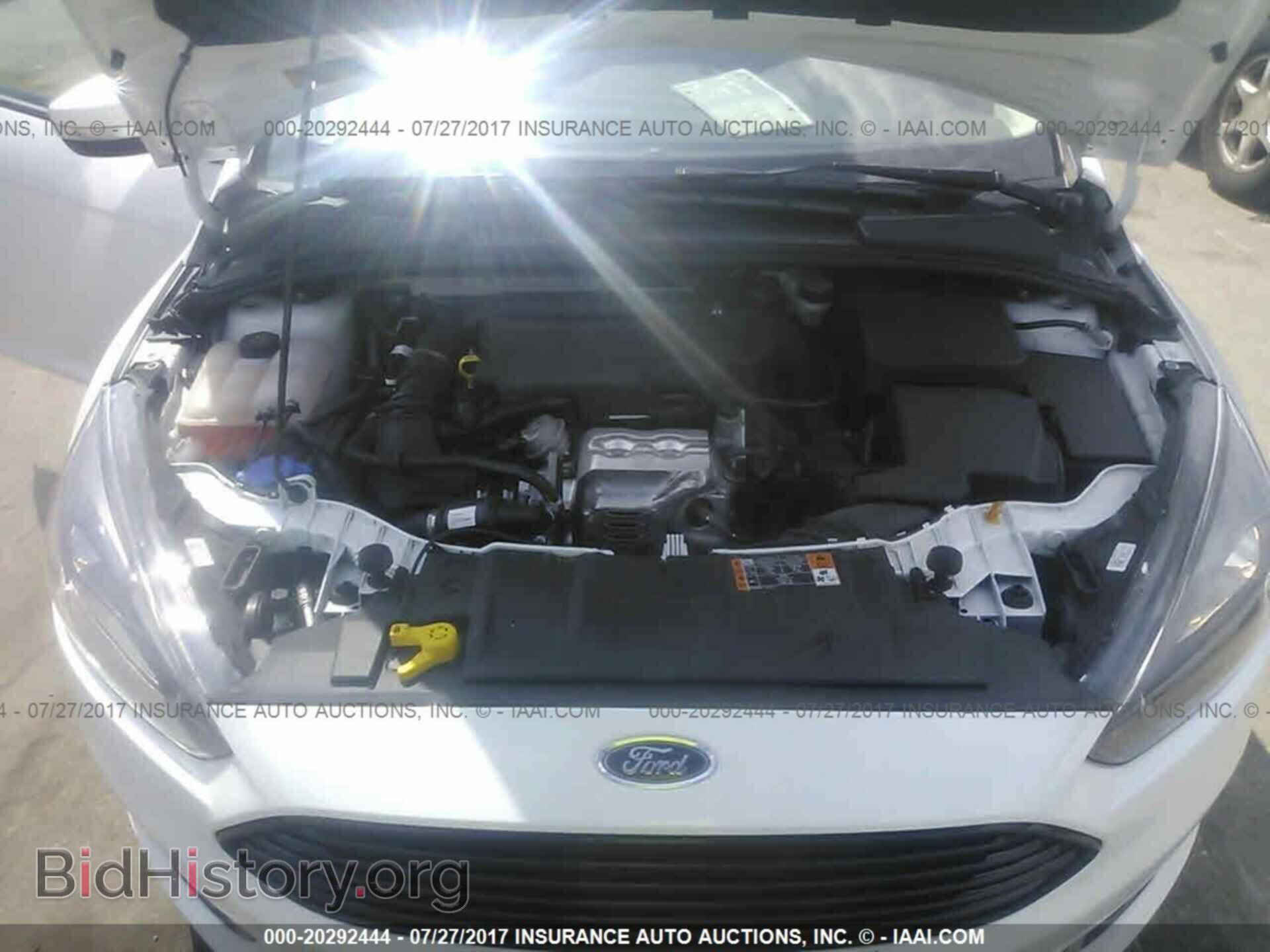 2016 Ford Focus - VIN: 1FADP3FE5GL314162 - Photo 10