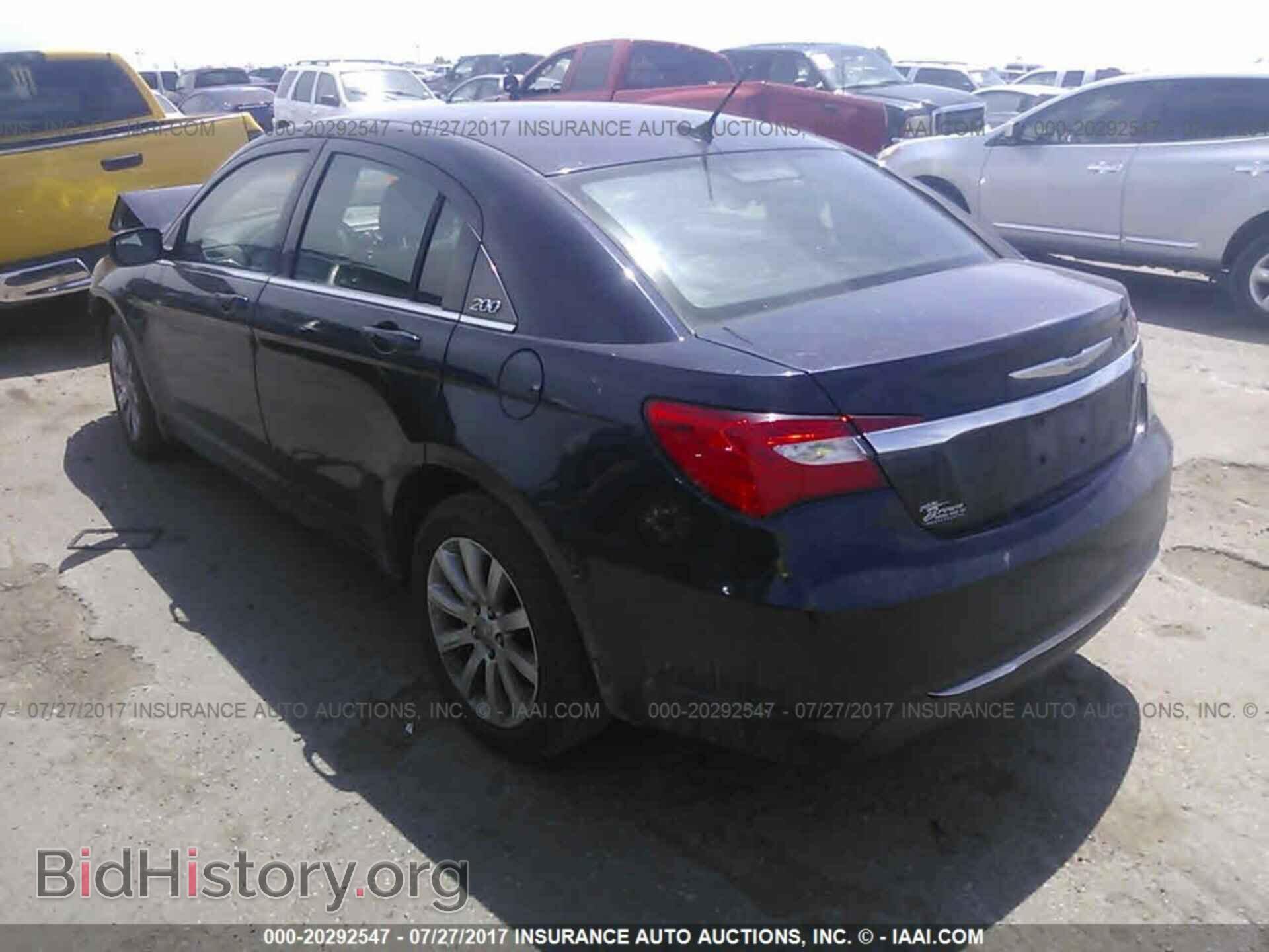 2012 Chrysler 200 - VIN: 1C3CCBBB4CN302983 - Фото 3