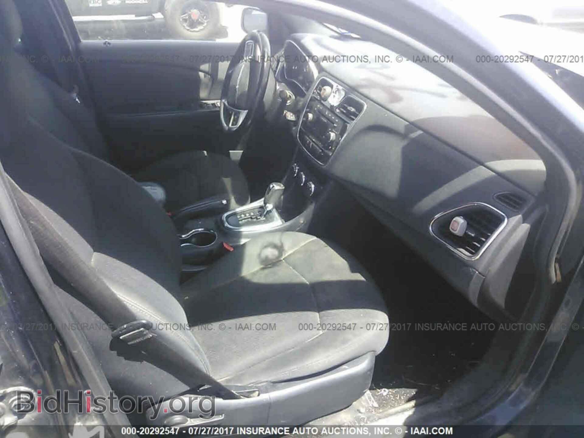 2012 Chrysler 200 - VIN: 1C3CCBBB4CN302983 - Фото 5