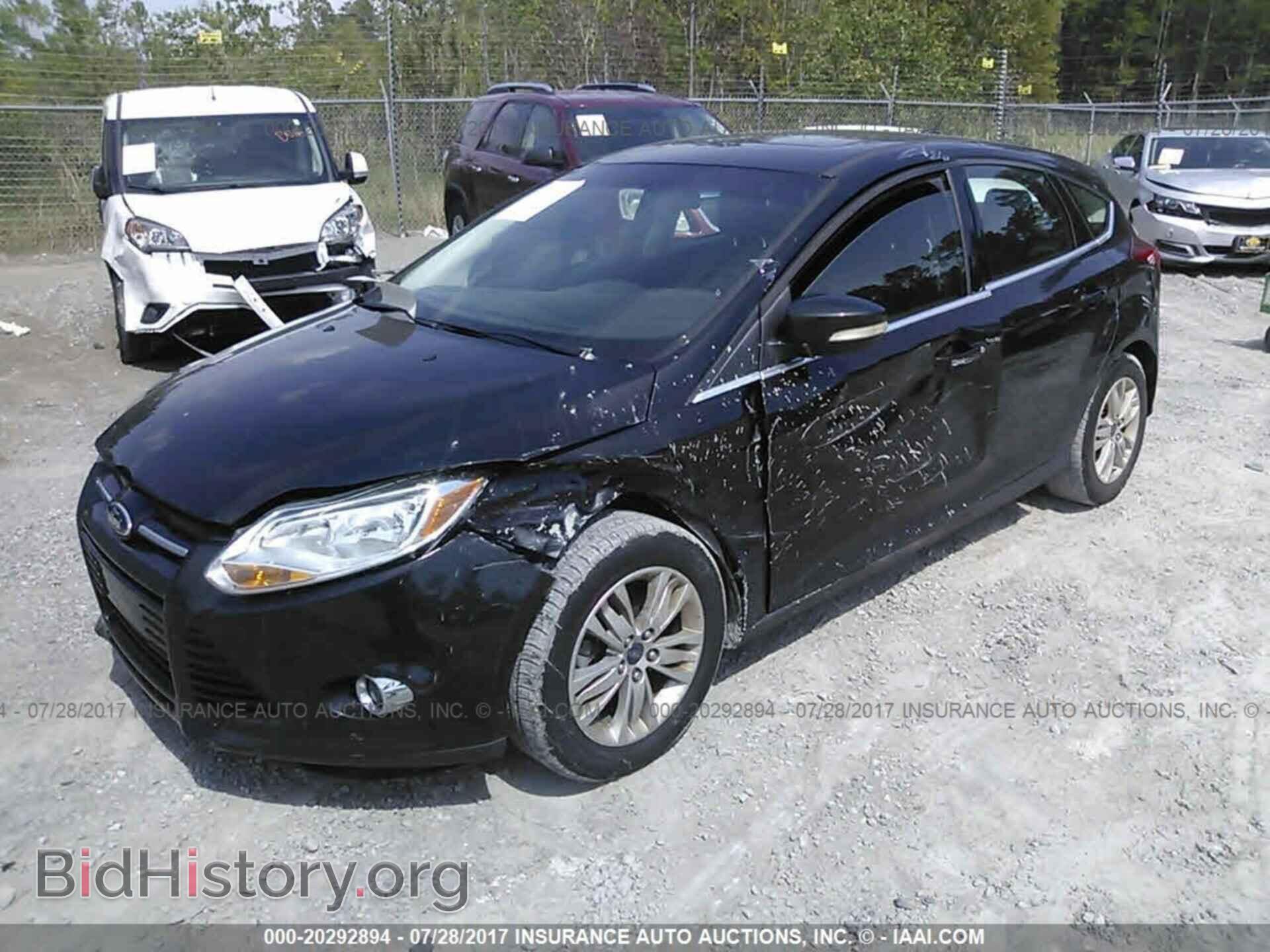 2012 Ford Focus - VIN: 1FAHP3M23CL416466 - Photo 2