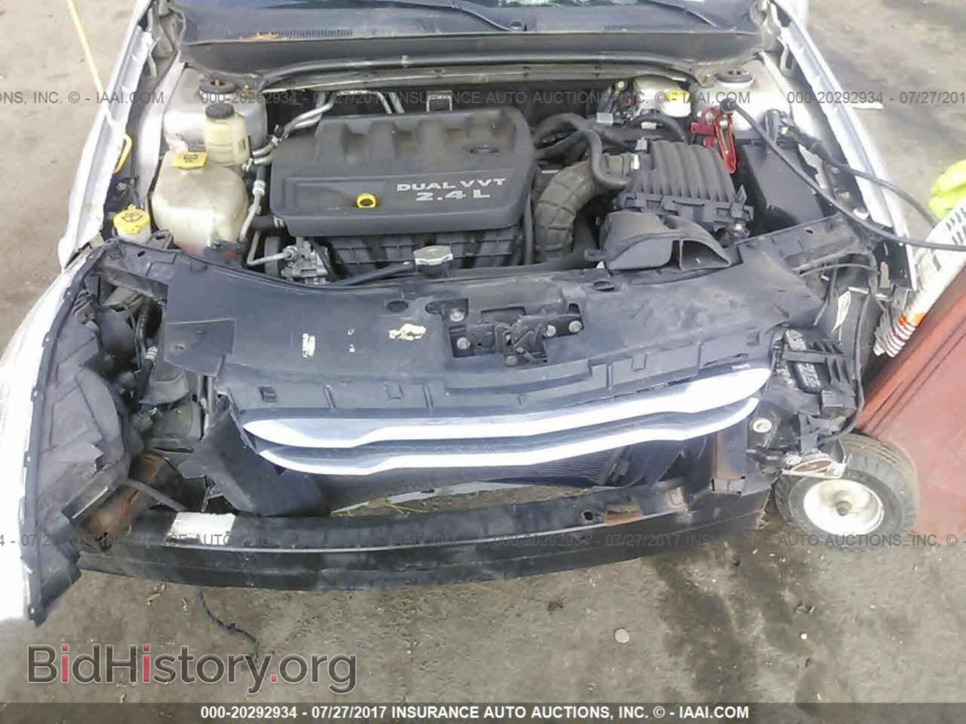 2012 Chrysler 200 - VIN: 1C3CCBBB2CN131909 - Фото 10