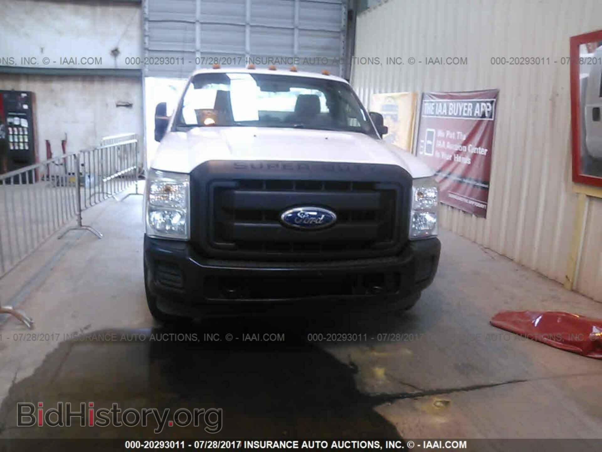 2011 Ford F350 - VIN: 1FDRF3E68BEA30207 - Фото 6