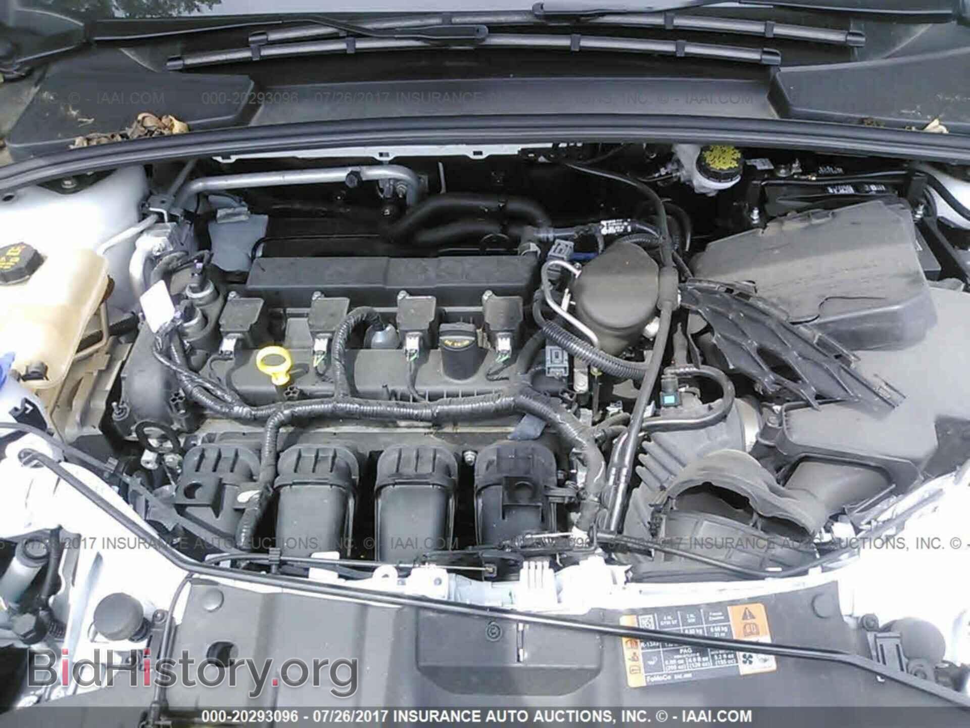 2016 Ford Focus - VIN: 1FADP3E23GL297076 - Photo 10