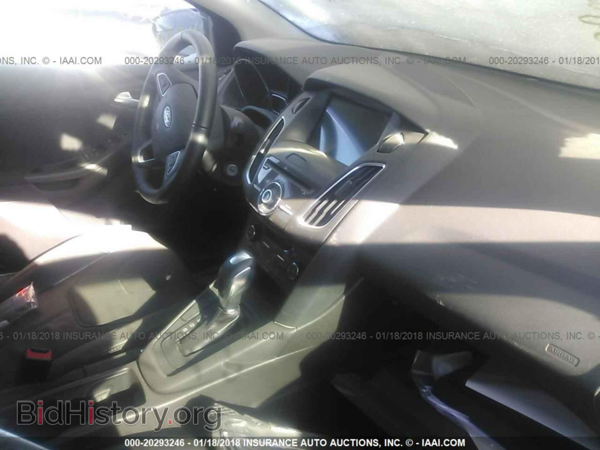 2016 Ford Focus - VIN: 1FADP3F24GL374441 - Фото 5