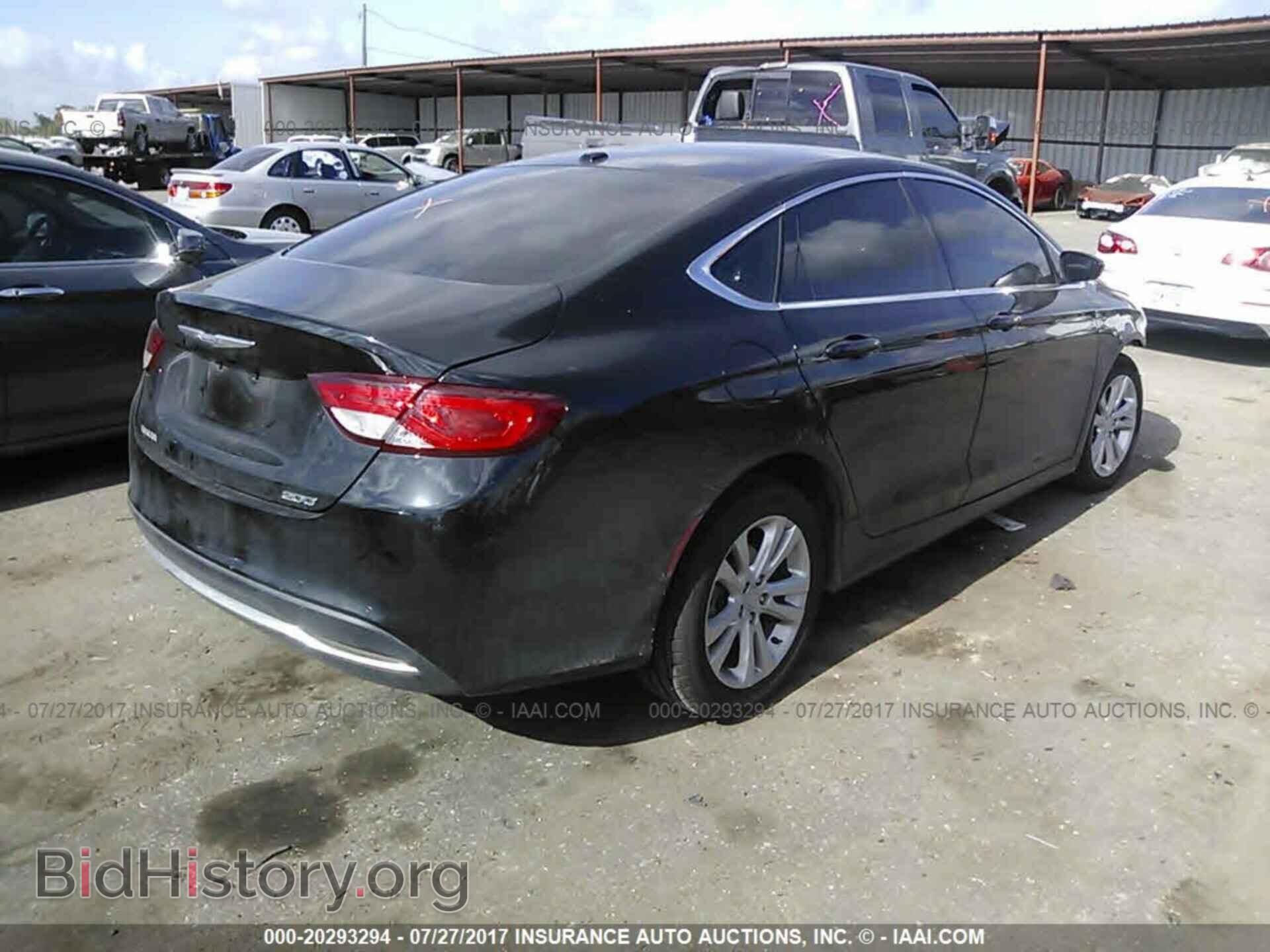 2015 Chrysler 200 - VIN: 1C3CCCAB3FN504516 - Photo 4