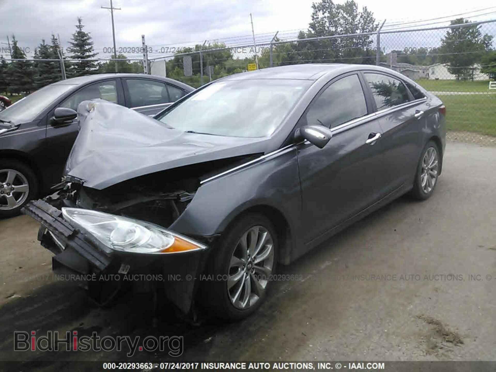 2012 Hyundai Sonata - VIN: 5NPEC4AB8CH372150 - Фото 2