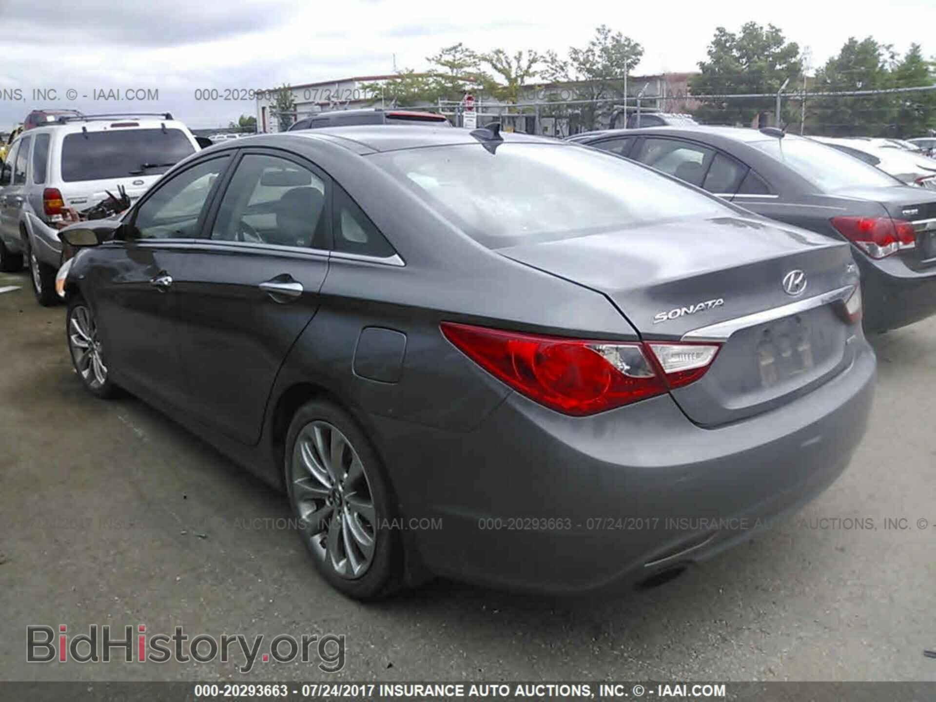 2012 Hyundai Sonata - VIN: 5NPEC4AB8CH372150 - Фото 3