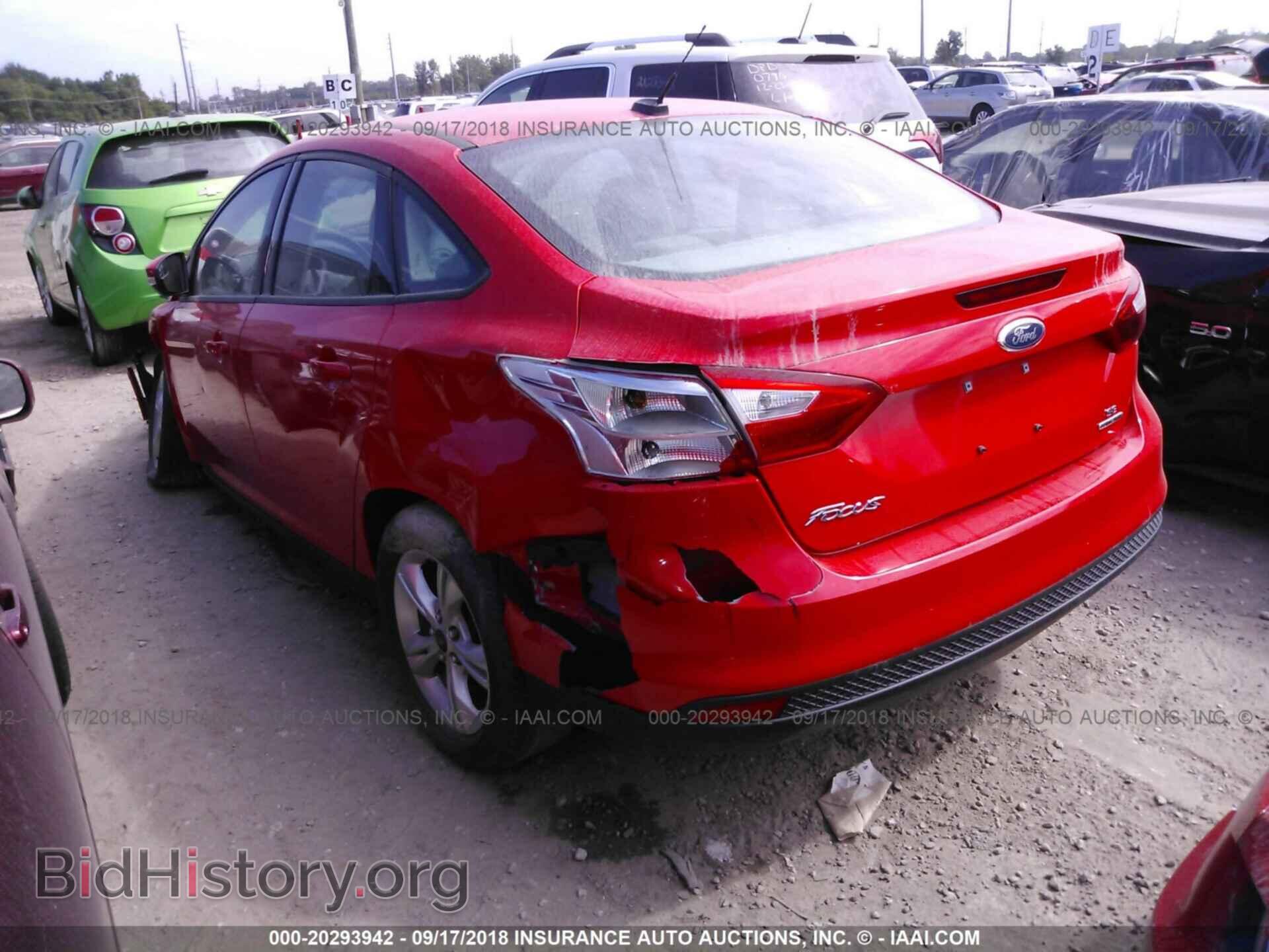 2013 Ford Focus - VIN: 1FADP3F28DL351126 - Photo 3