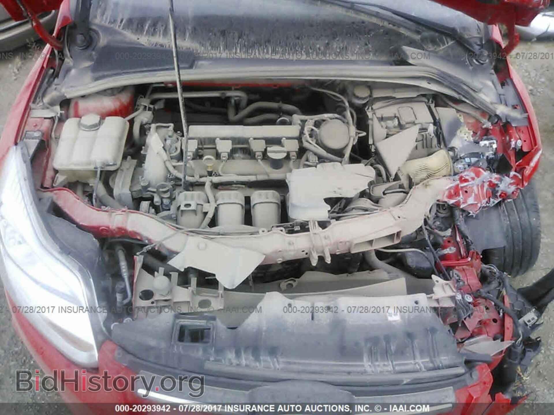 2013 Ford Focus - VIN: 1FADP3F28DL351126 - Photo 10