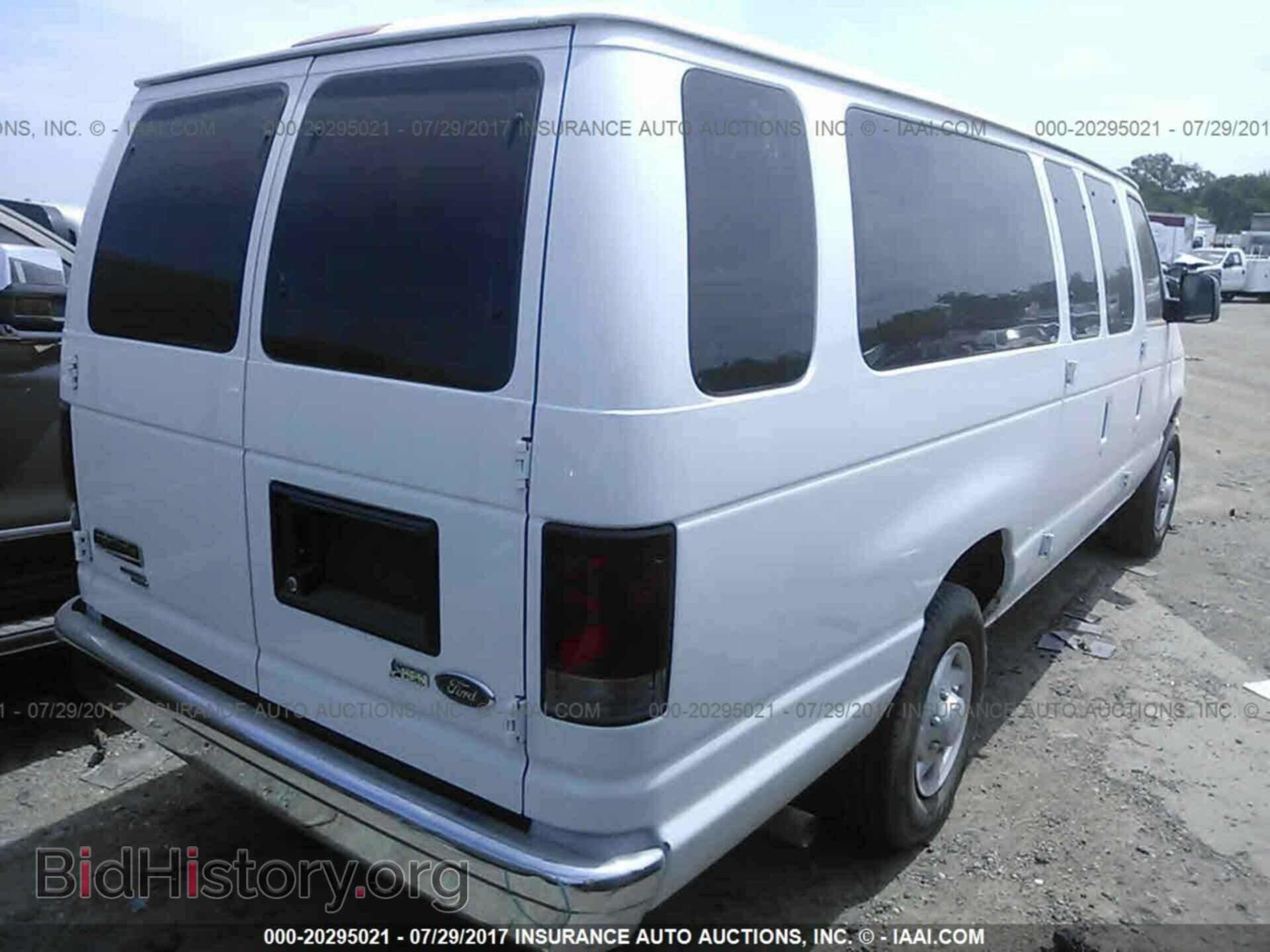 2012 Ford Econoline - VIN: 1FBSS3BL4CDA20460 - Фото 4