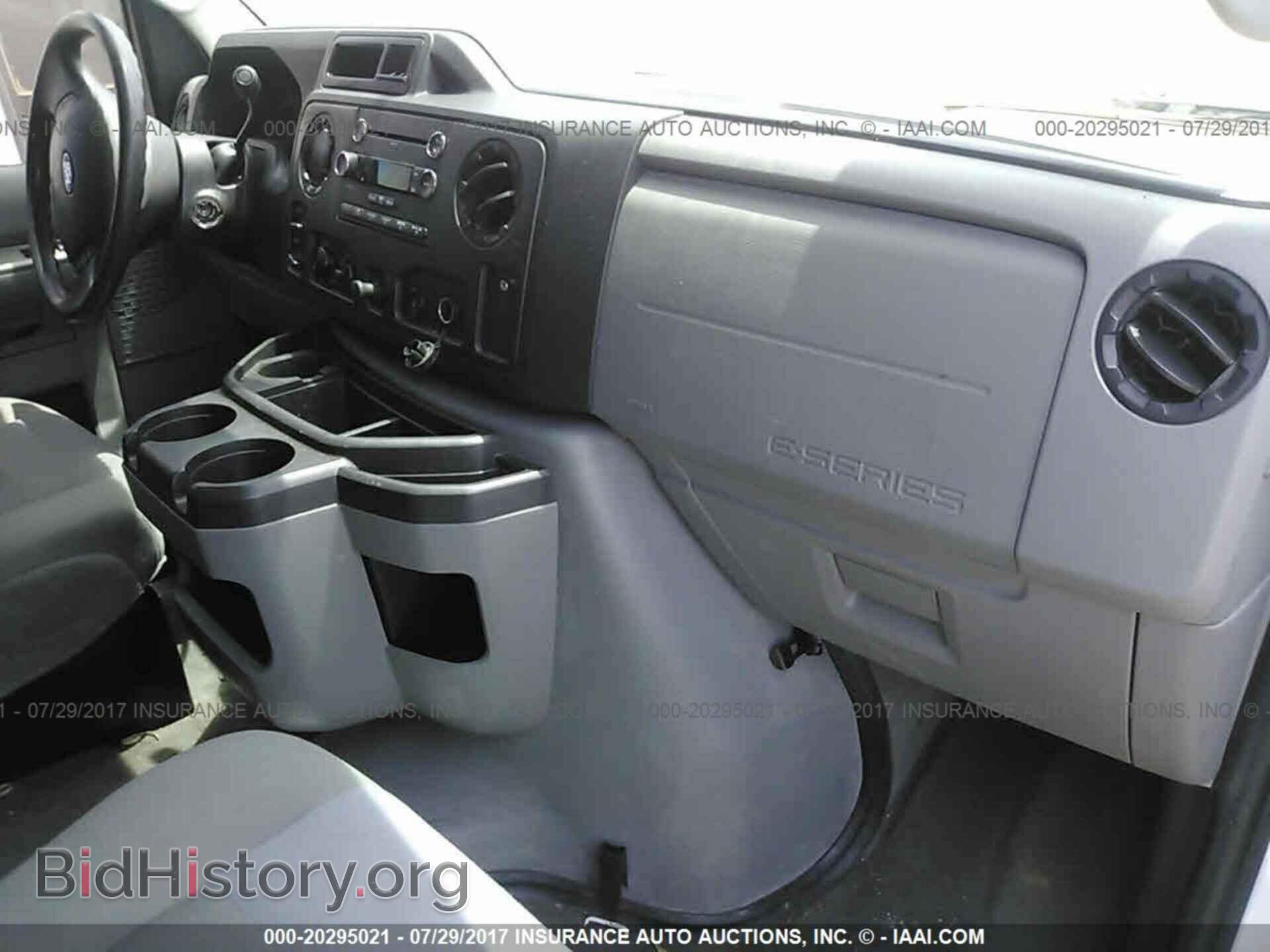2012 Ford Econoline - VIN: 1FBSS3BL4CDA20460 - Фото 5
