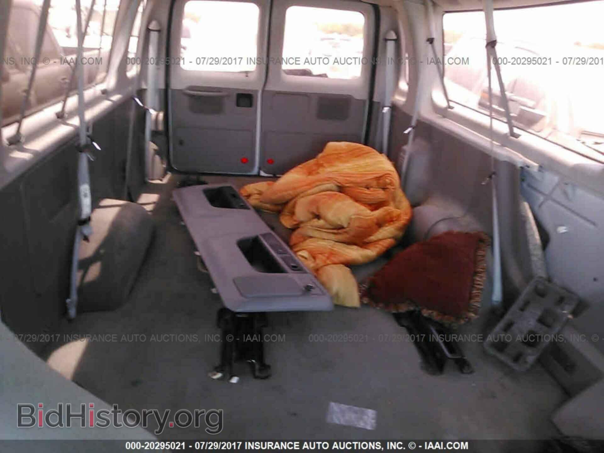 2012 Ford Econoline - VIN: 1FBSS3BL4CDA20460 - Фото 8