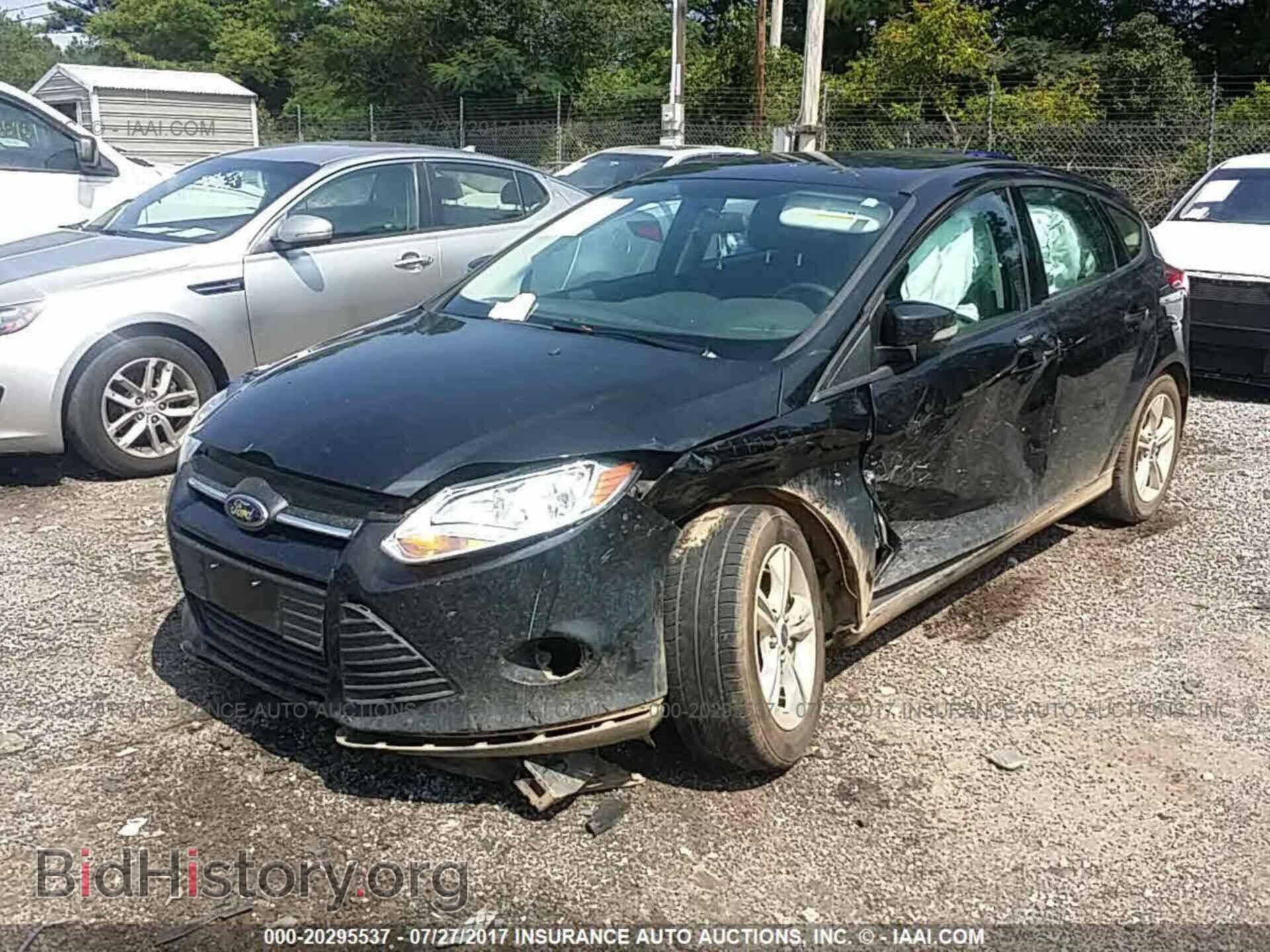 2014 Ford Focus - VIN: 1FADP3K29EL201520 - Photo 2