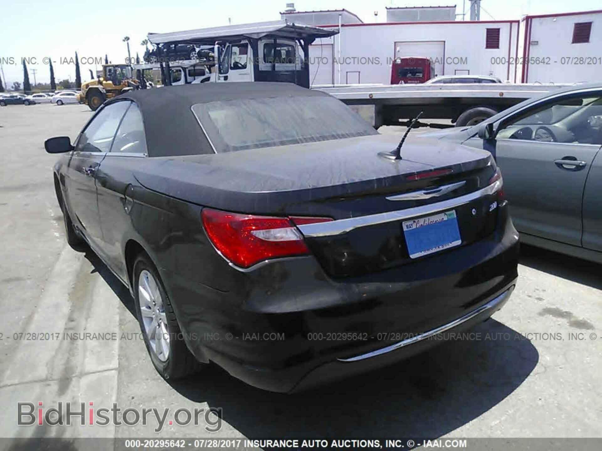 2012 Chrysler 200 - VIN: 1C3BCBEB6CN218431 - Фото 3