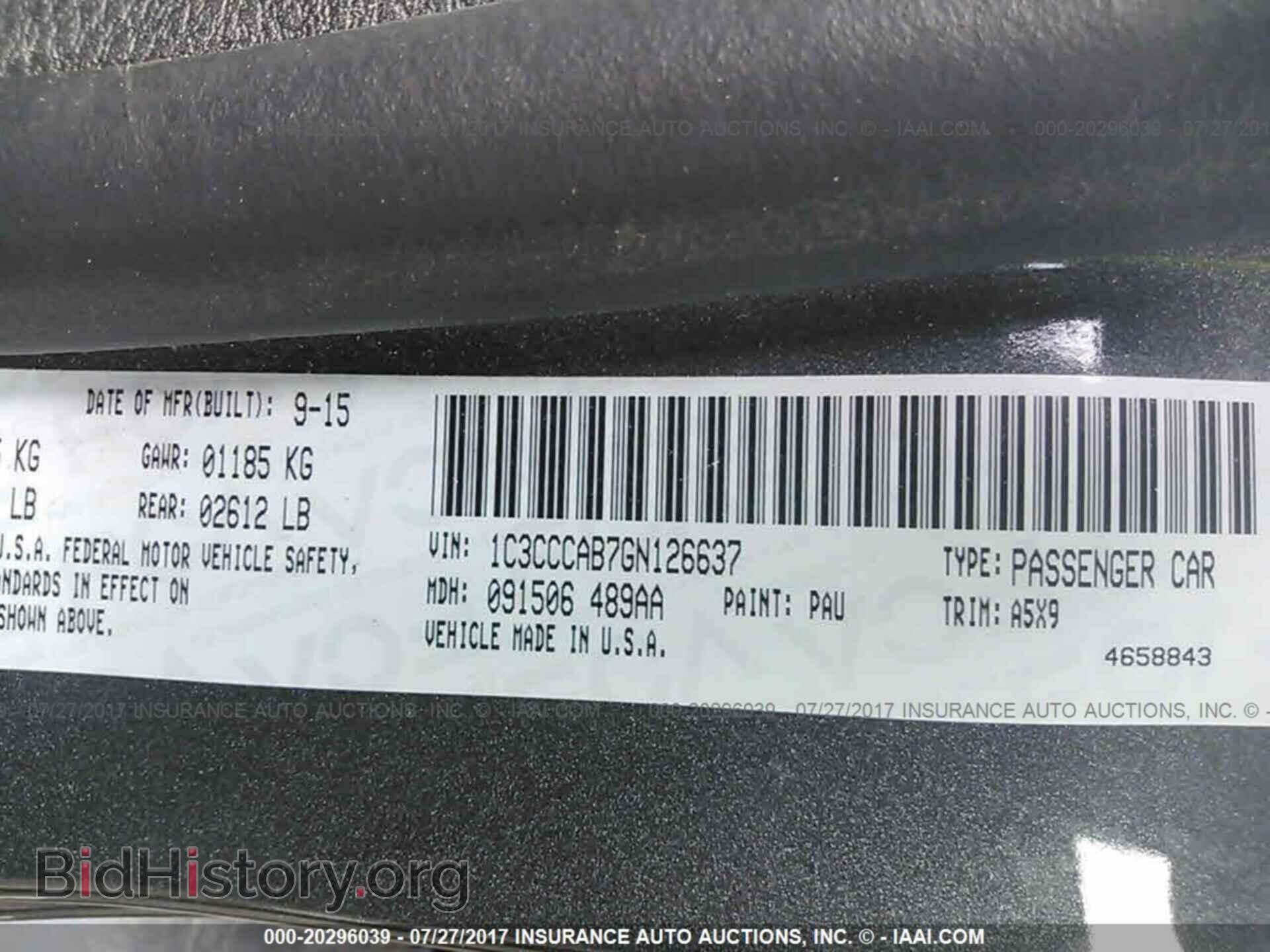 2016 Chrysler 200 - VIN: 1C3CCCAB7GN126637 - Photo 9