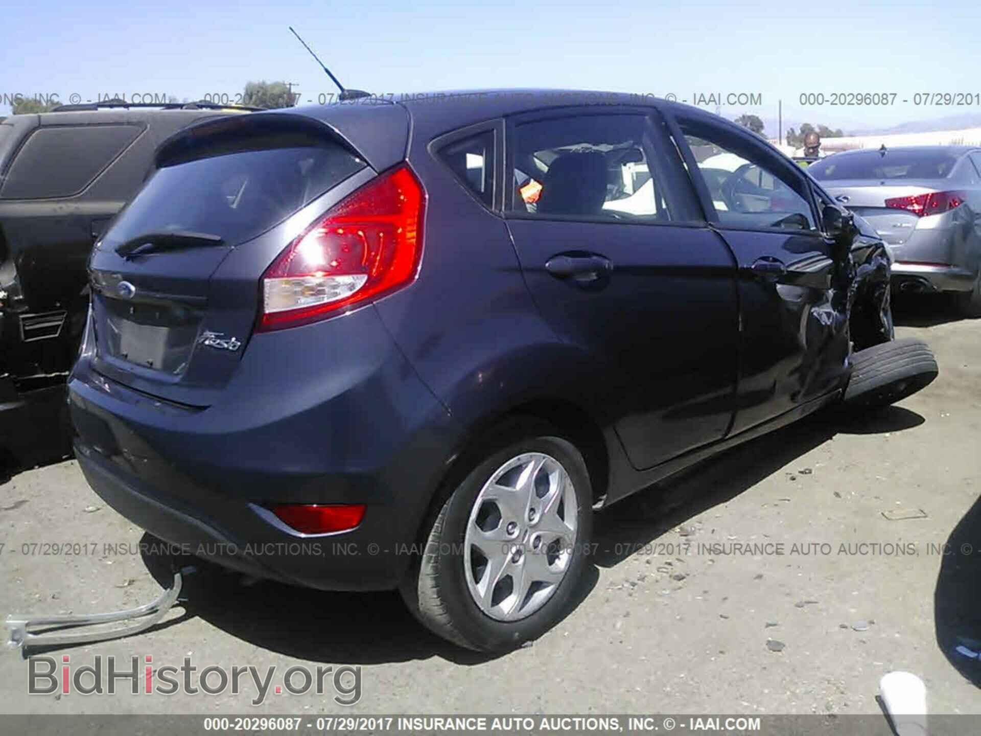2012 Ford Fiesta - VIN: 3FADP4EJ4CM183058 - Фото 4