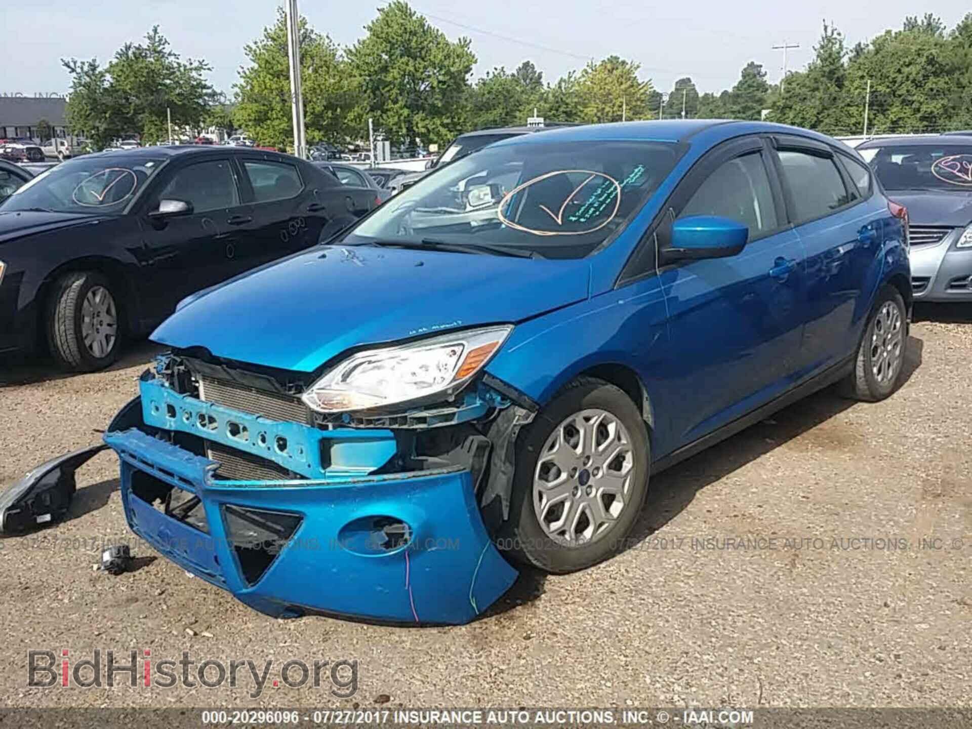 2012 Ford Focus - VIN: 1FAHP3K21CL172691 - Photo 2