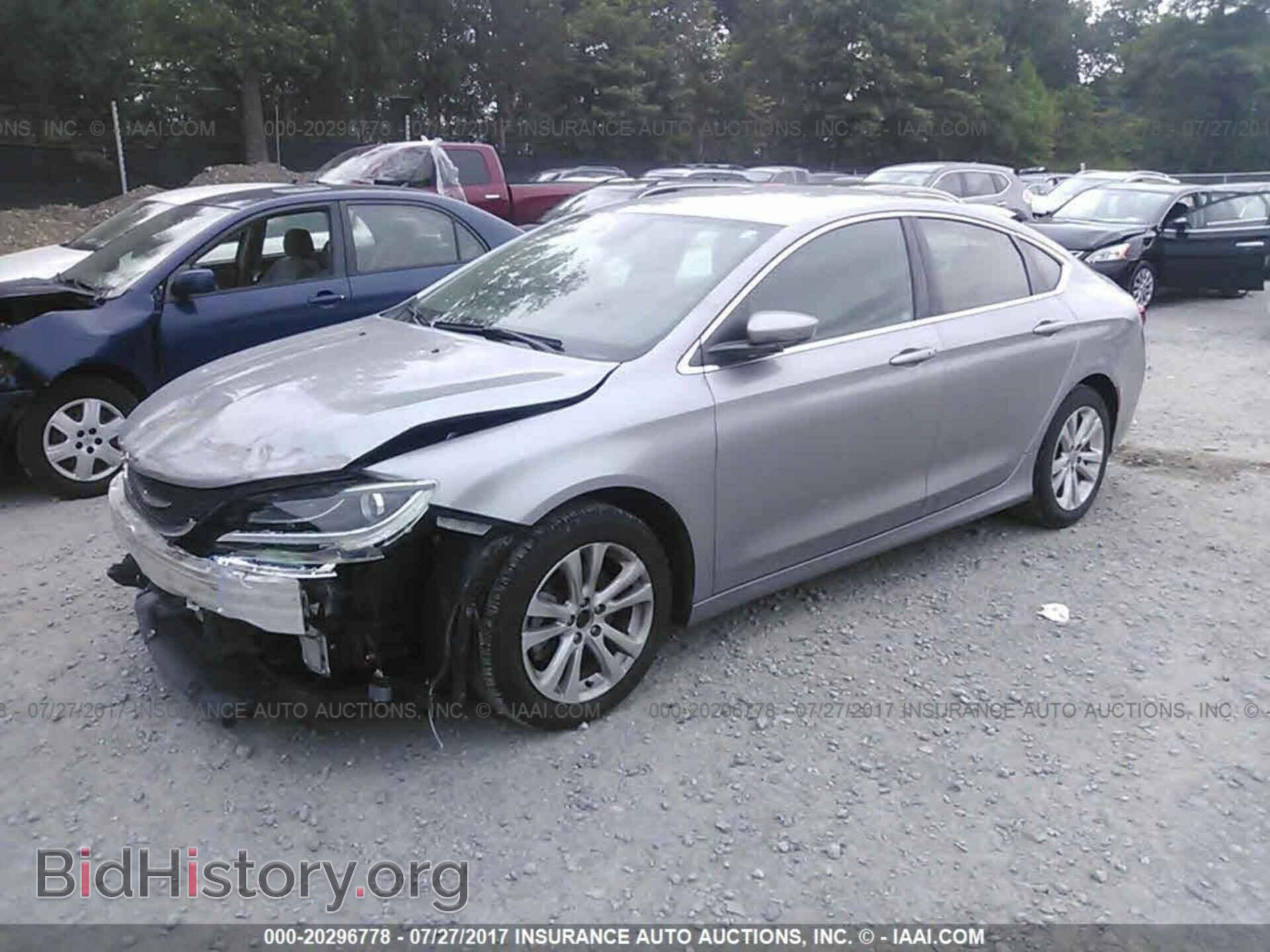 2015 Chrysler 200 - VIN: 1C3CCCAB3FN564196 - Фото 2