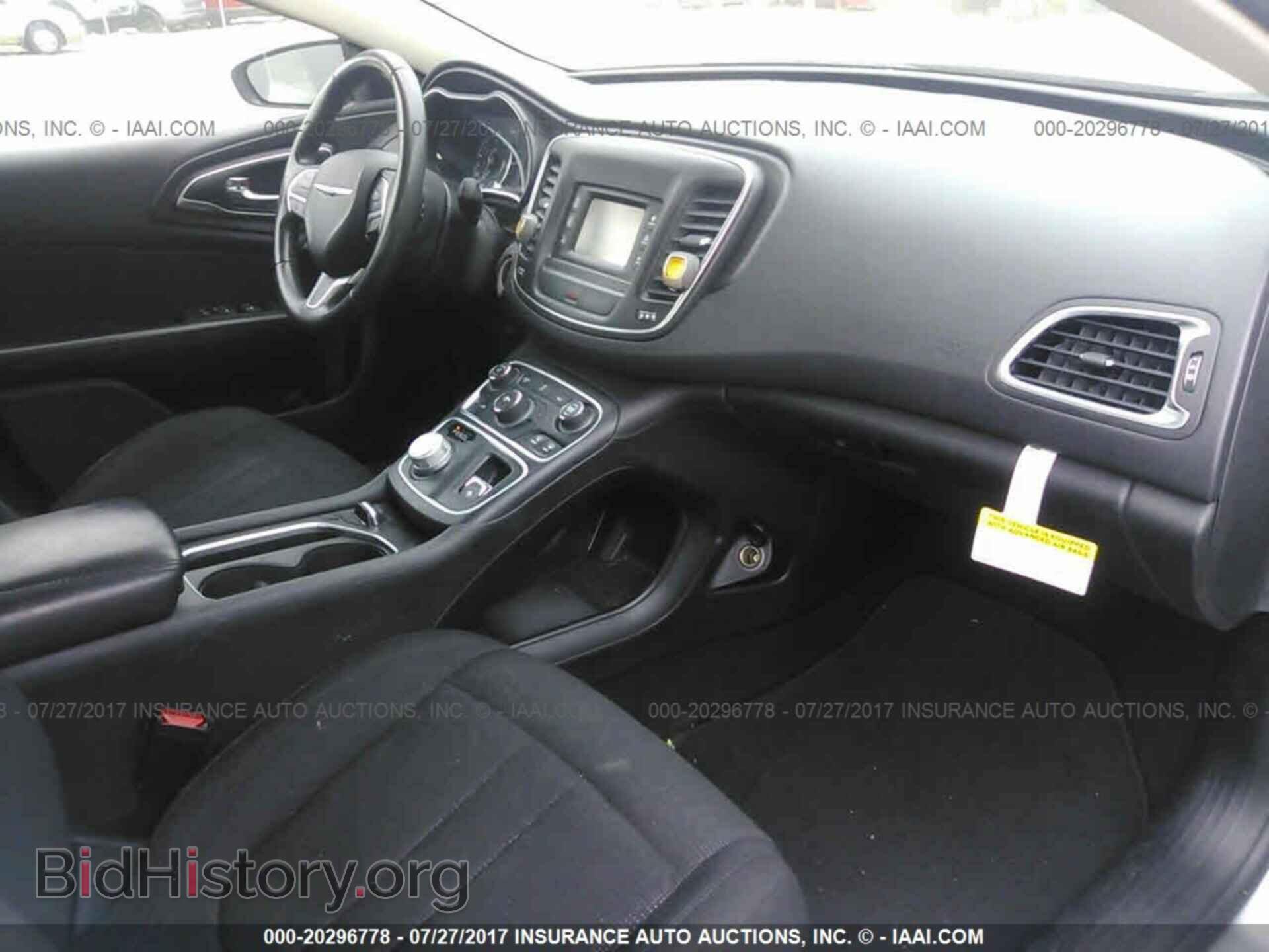 2015 Chrysler 200 - VIN: 1C3CCCAB3FN564196 - Фото 5