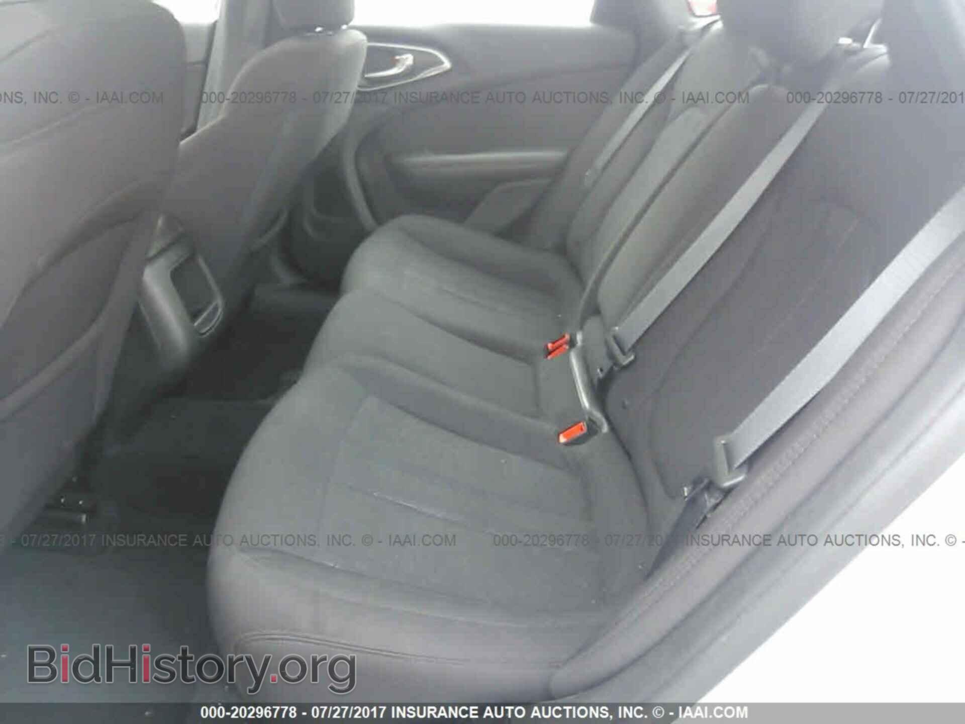 2015 Chrysler 200 - VIN: 1C3CCCAB3FN564196 - Фото 8