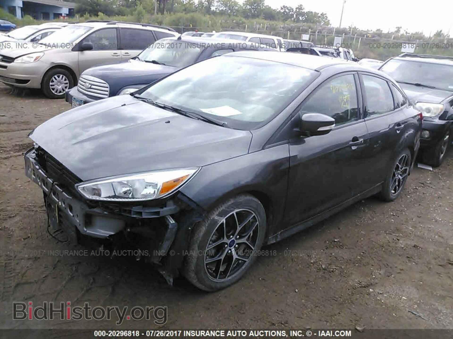 2015 Ford Focus - VIN: 1FADP3F2XFL314405 - Photo 2