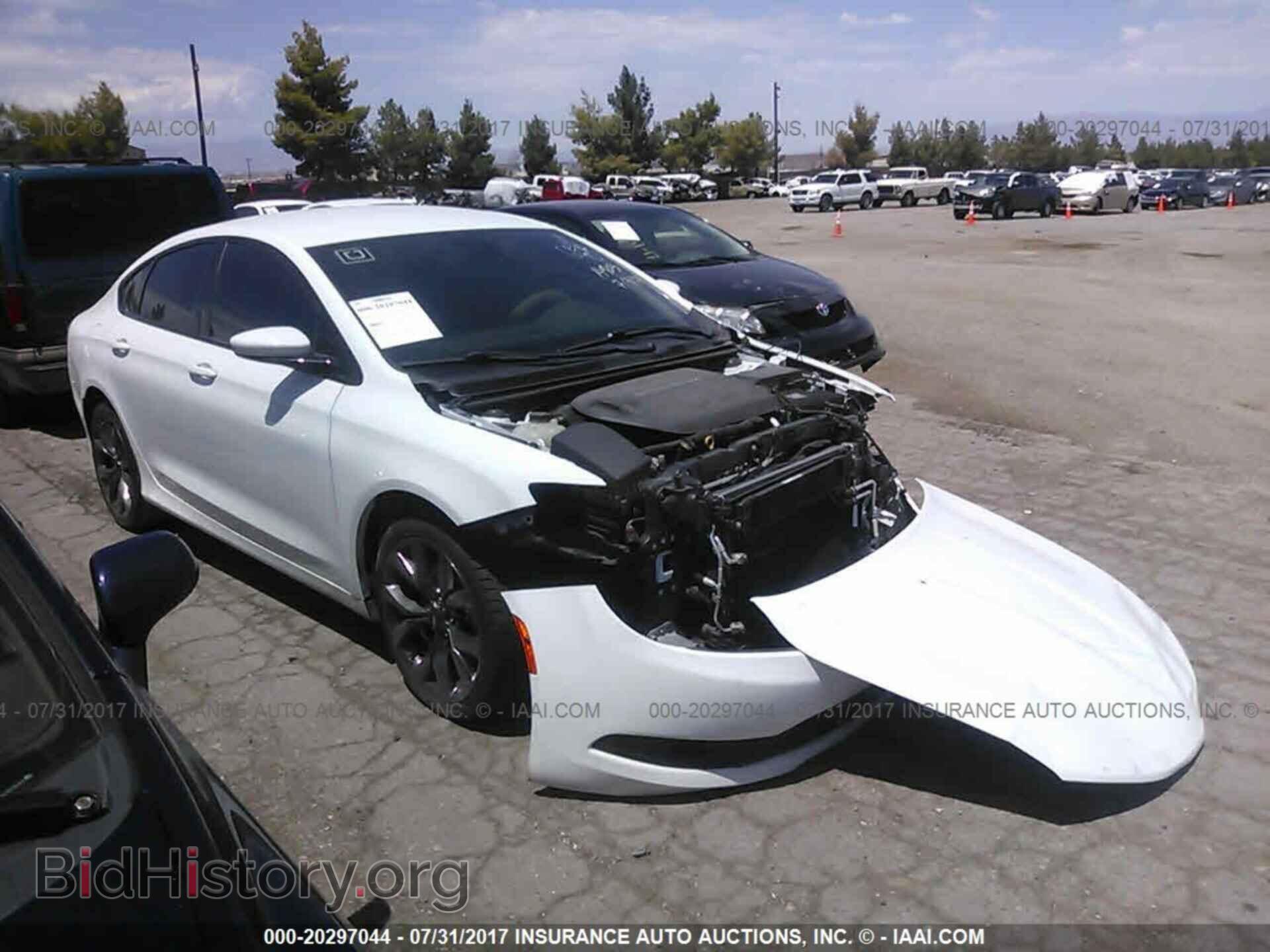 Photo 1C3CCCBG2FN638606 - Chrysler 200 2015