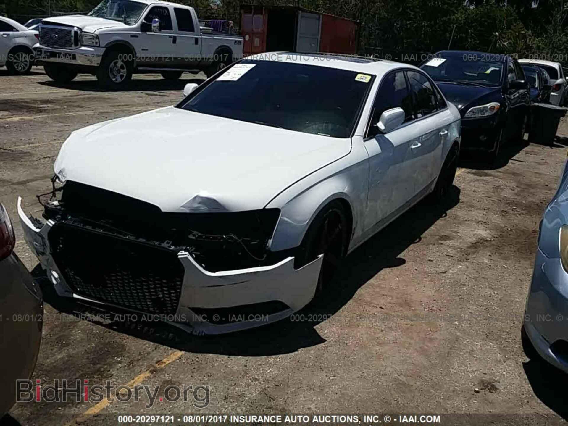 2013 Audi A4 - VIN: WAUEFAFL1DN042467 - Photo 2