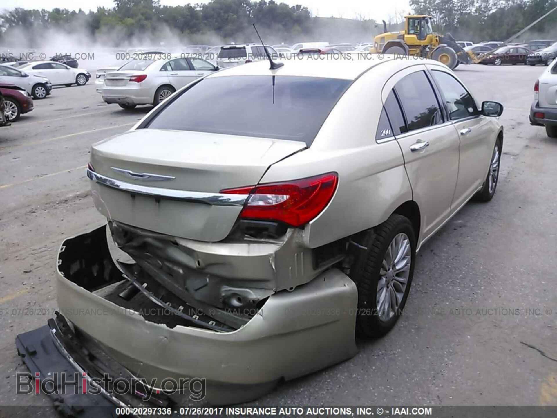 2011 Chrysler 200 - VIN: 1C3BC2FG4BN519921 - Photo 4