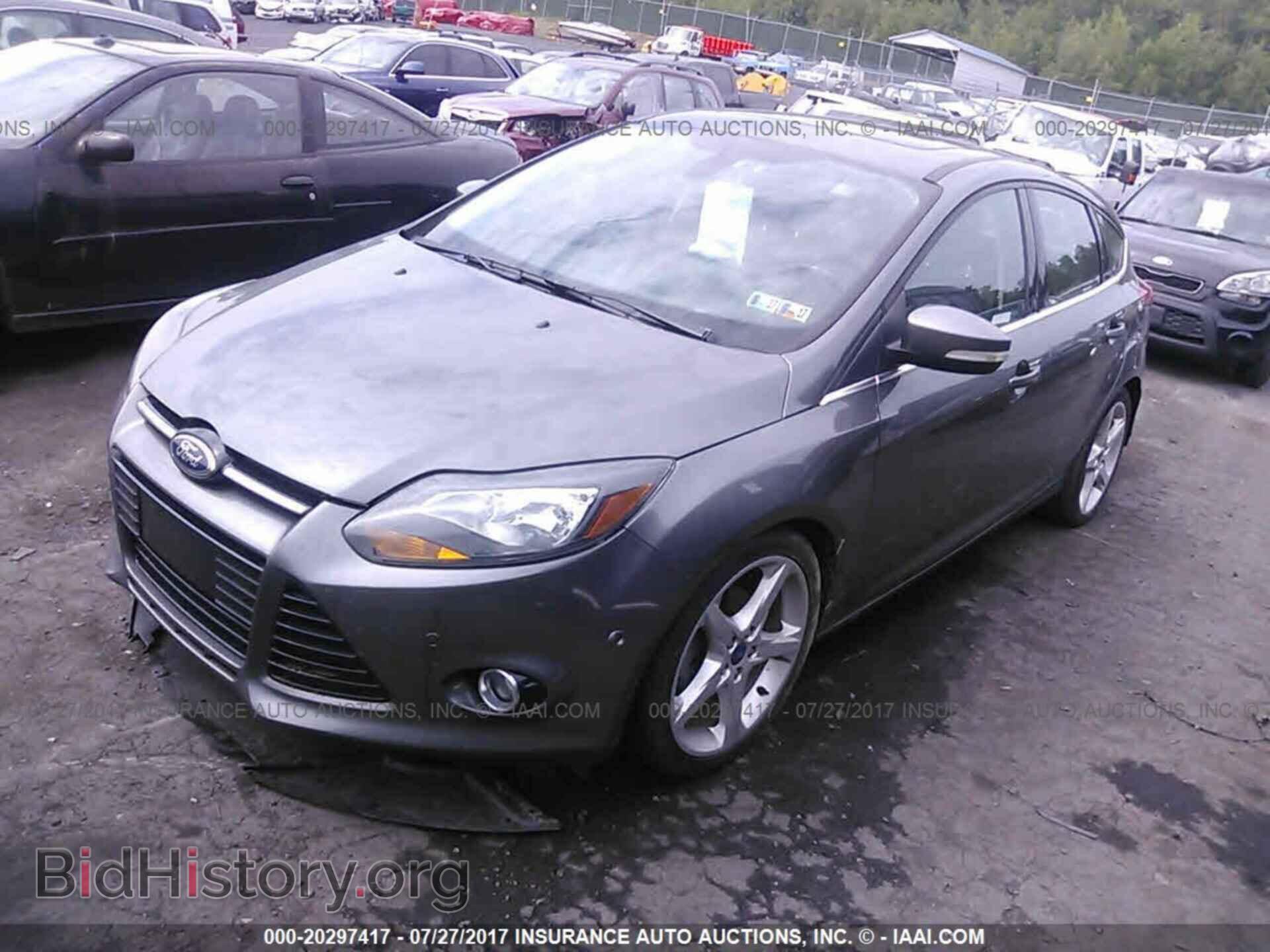 2012 Ford Focus - VIN: 1FAHP3N20CL360064 - Photo 2