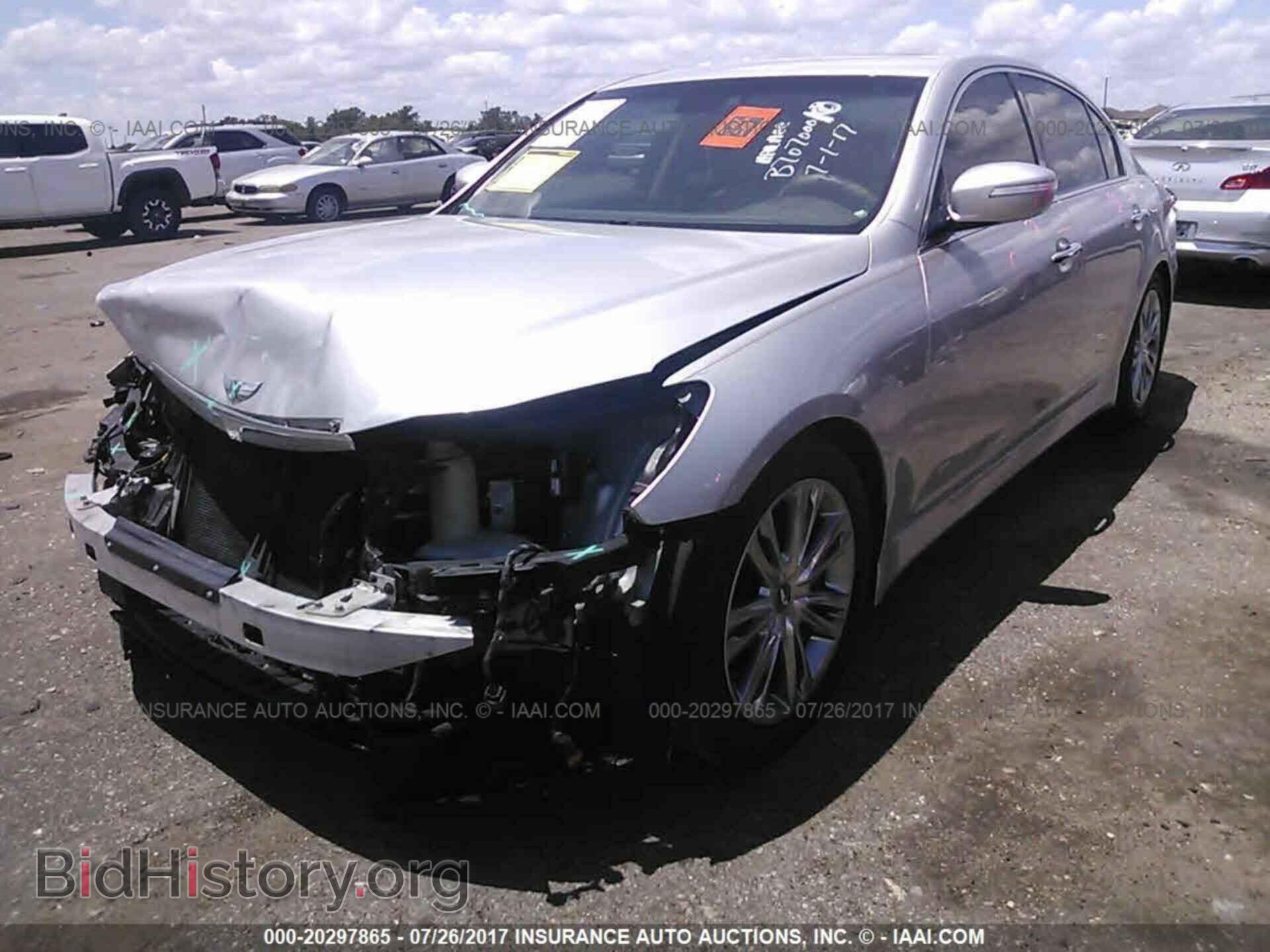 2012 Hyundai Genesis - VIN: KMHGC4DD8CU170917 - Фото 2