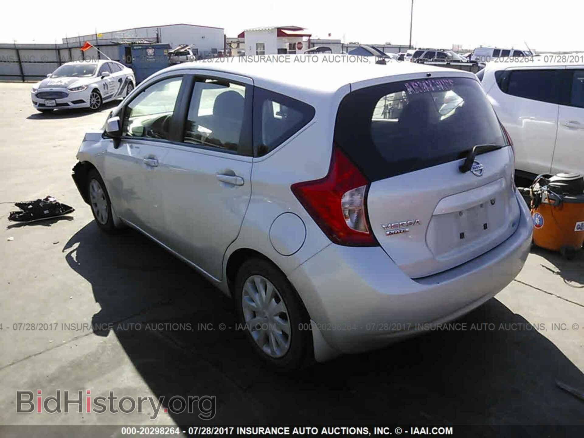 2014 Nissan Versa note - VIN: 3N1CE2CP2EL378417 - Photo 3