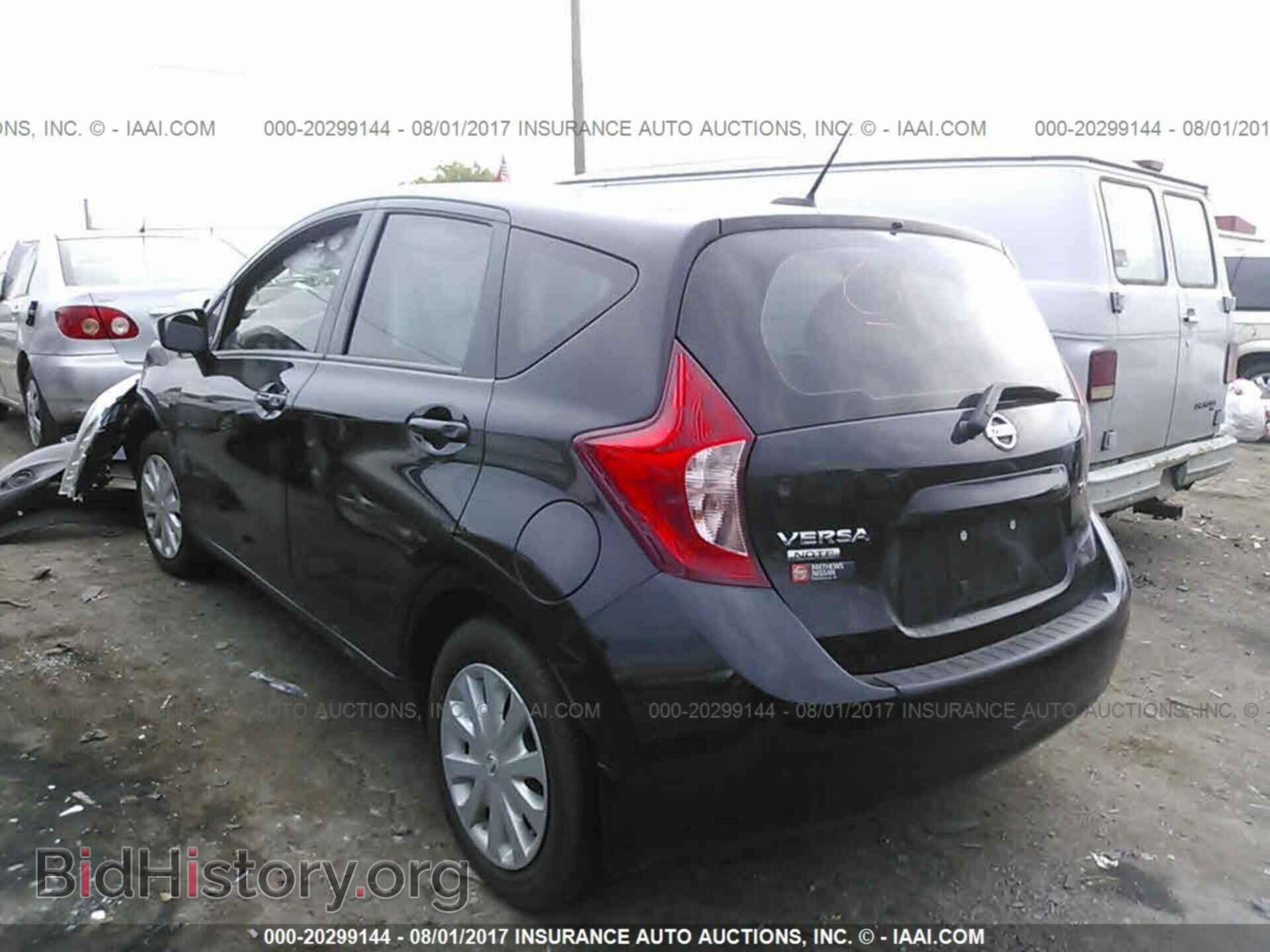 2016 Nissan Versa note - VIN: 3N1CE2CP9GL406572 - Фото 3