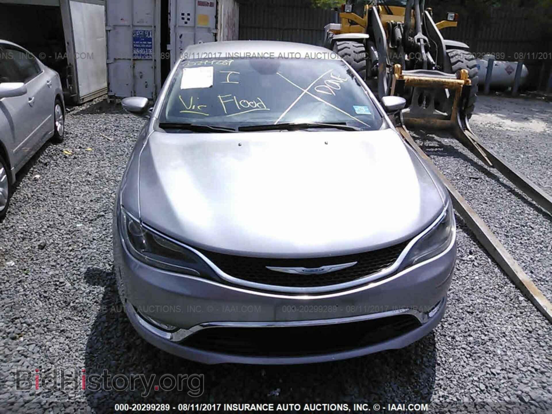 2015 Chrysler 200 - VIN: 1C3CCCCG2FN647045 - Photo 6