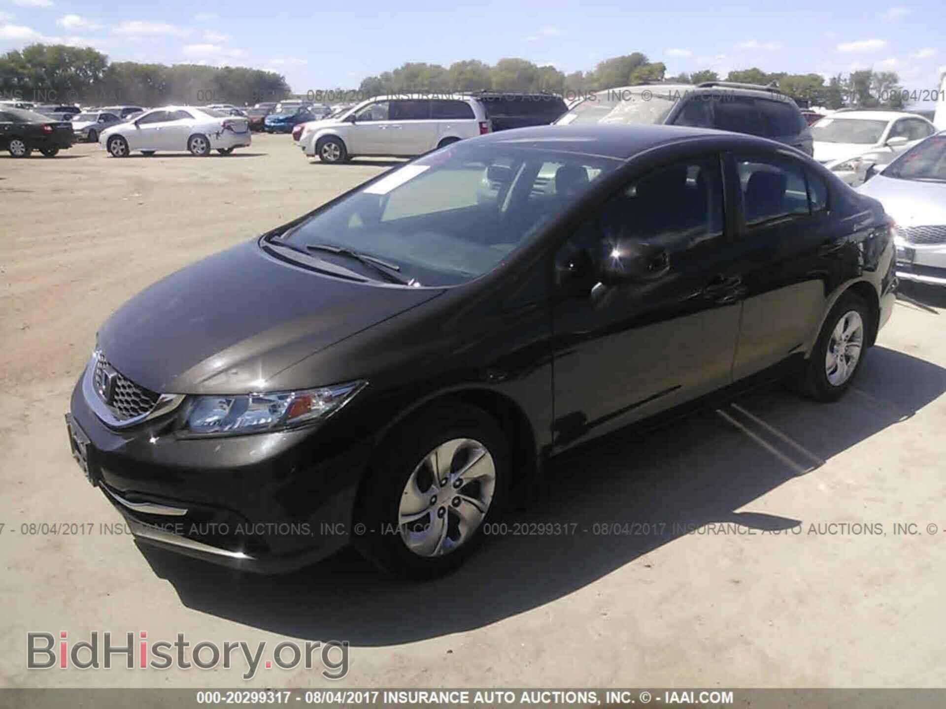 2013 Honda Civic - VIN: 19XFB2F55DE017117 - Photo 2