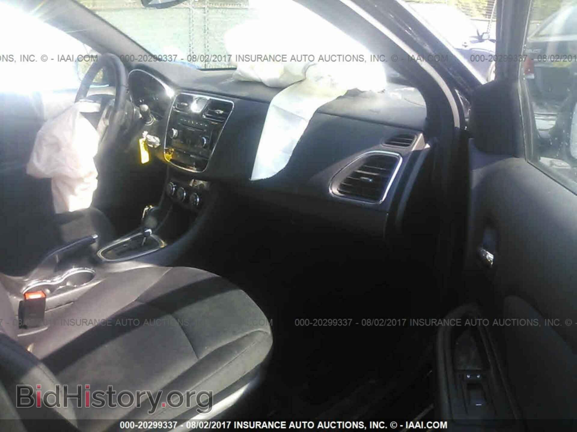 2013 Chrysler 200 - VIN: 1C3CCBBB6DN766066 - Фото 5