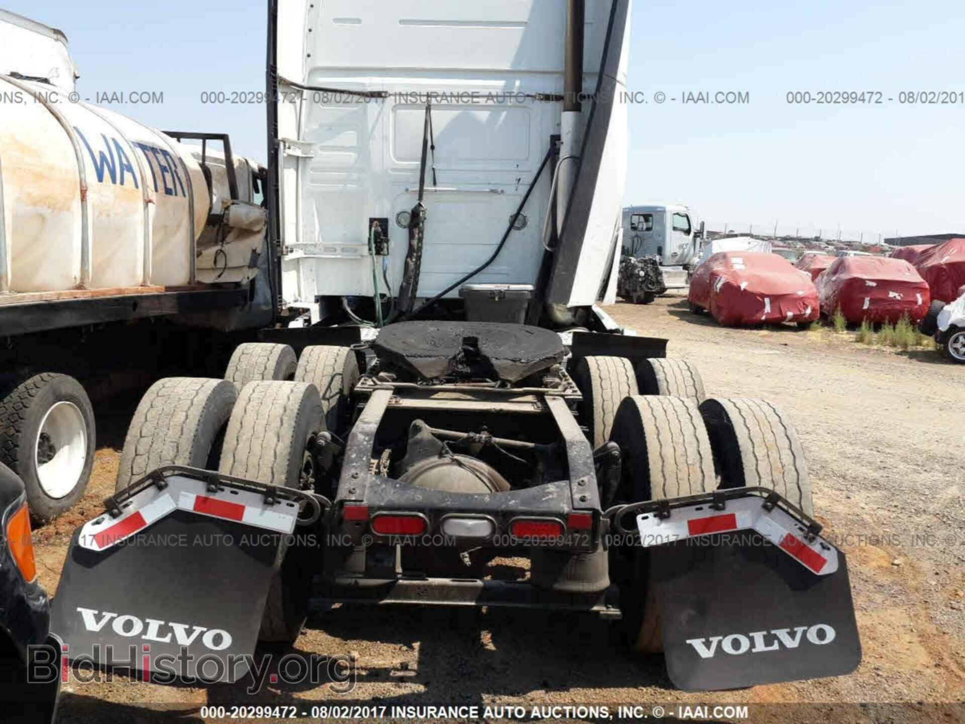 2013 Volvo Vnl - VIN: 4V4NC9EJ5DN129626 - Фото 8