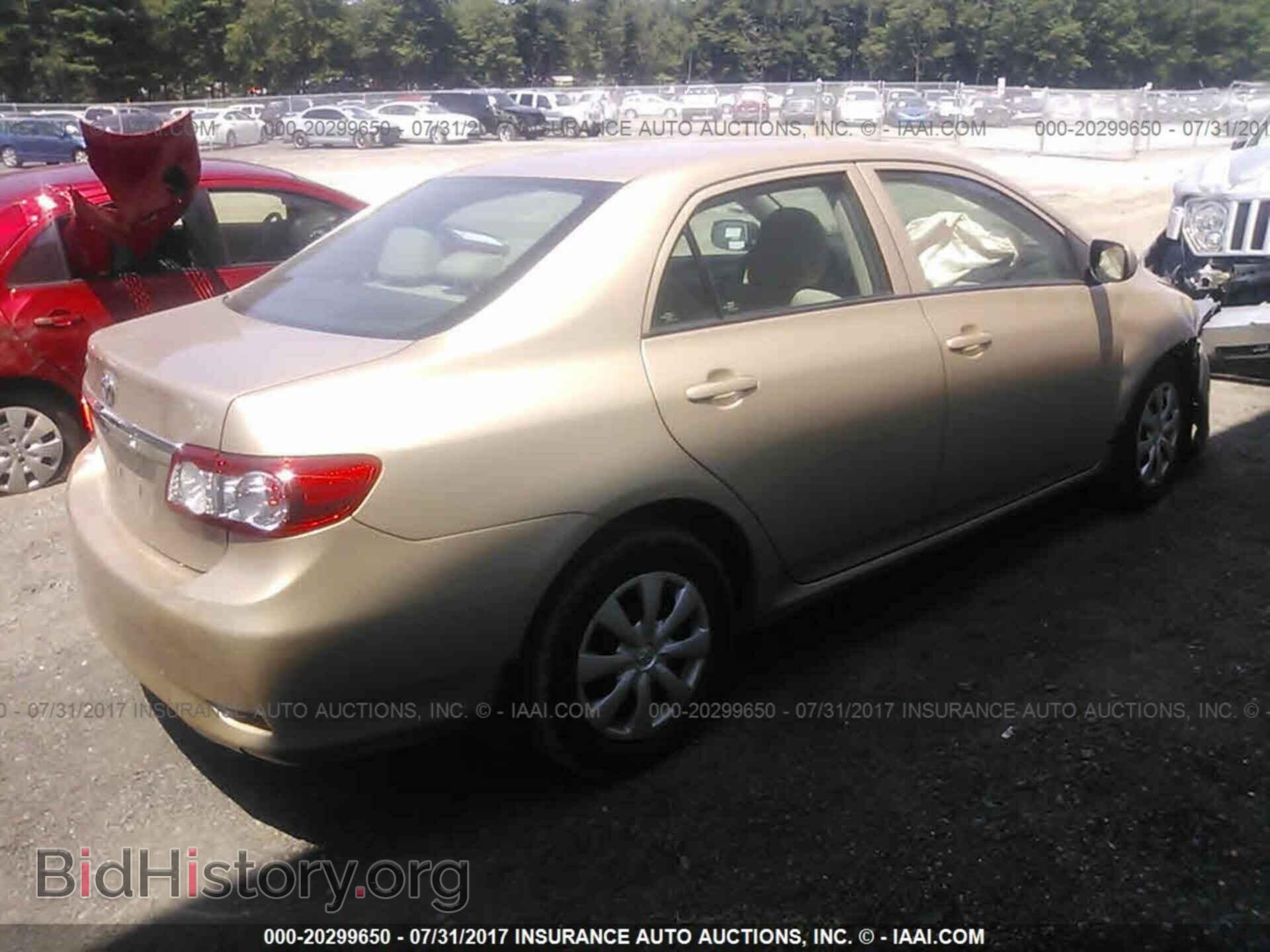 2013 Toyota Corolla - VIN: 2T1BU4EEXDC031230 - Photo 4