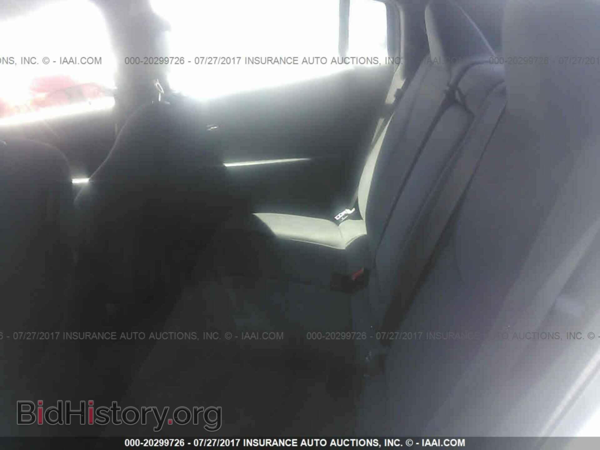 2013 Chrysler 200 - VIN: 1C3CCBAB8DN648103 - Photo 8