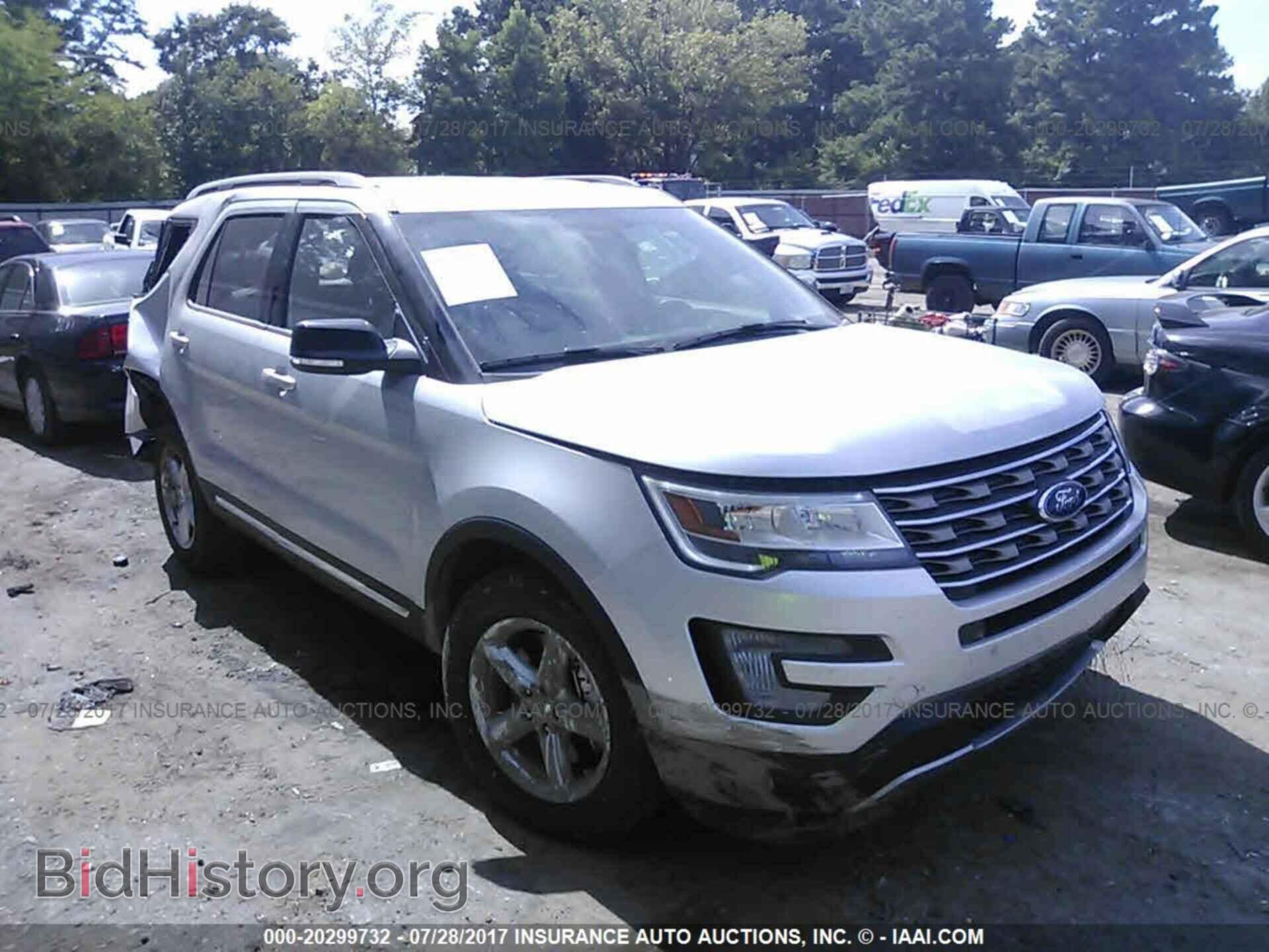 Photo 1FM5K8D80HGC24124 - Ford Explorer 2017