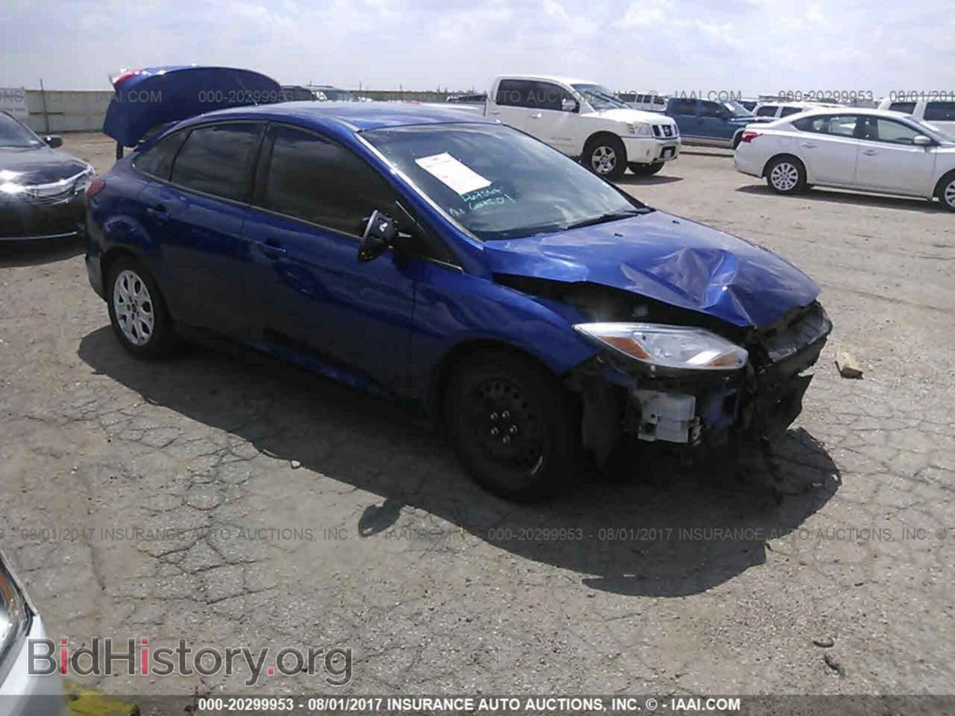 Photo 1FAHP3F24CL362057 - Ford Focus 2012