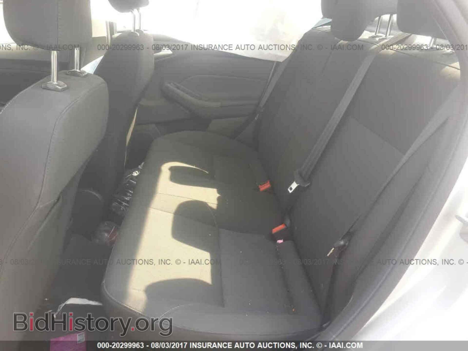 2016 Ford Focus - VIN: 1FADP3FE7GL310663 - Фото 8