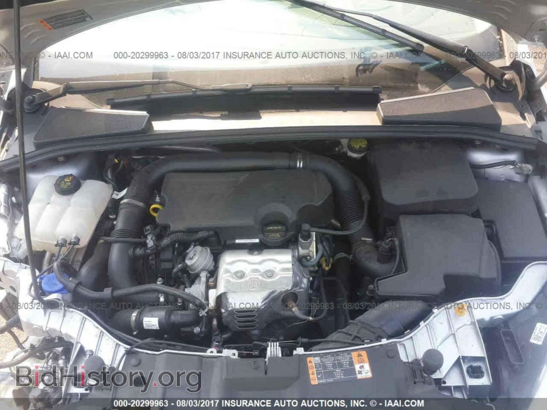 2016 Ford Focus - VIN: 1FADP3FE7GL310663 - Фото 10