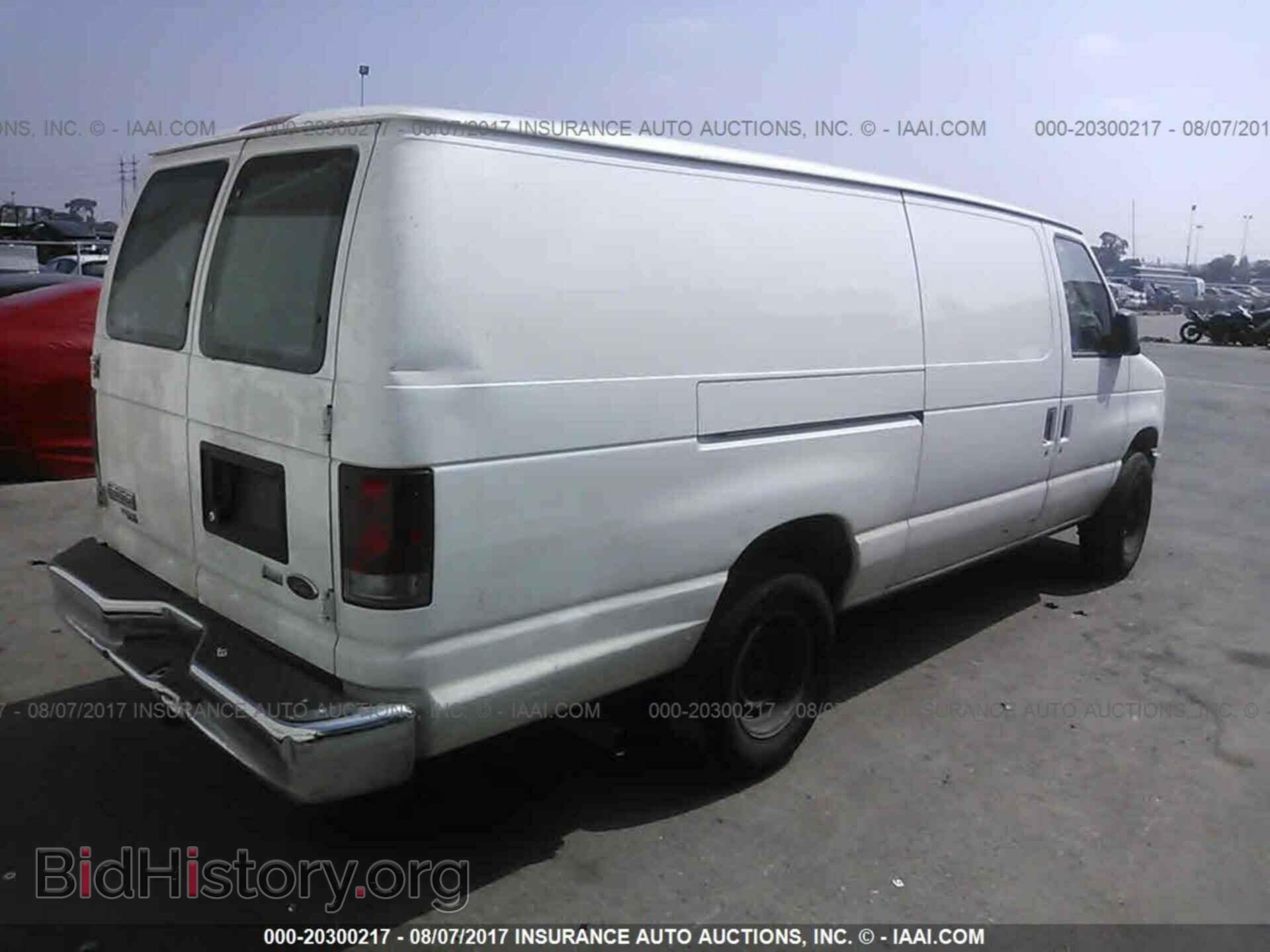 2011 Ford Econoline - VIN: 1FTSS3EL9BDA69451 - Фото 4