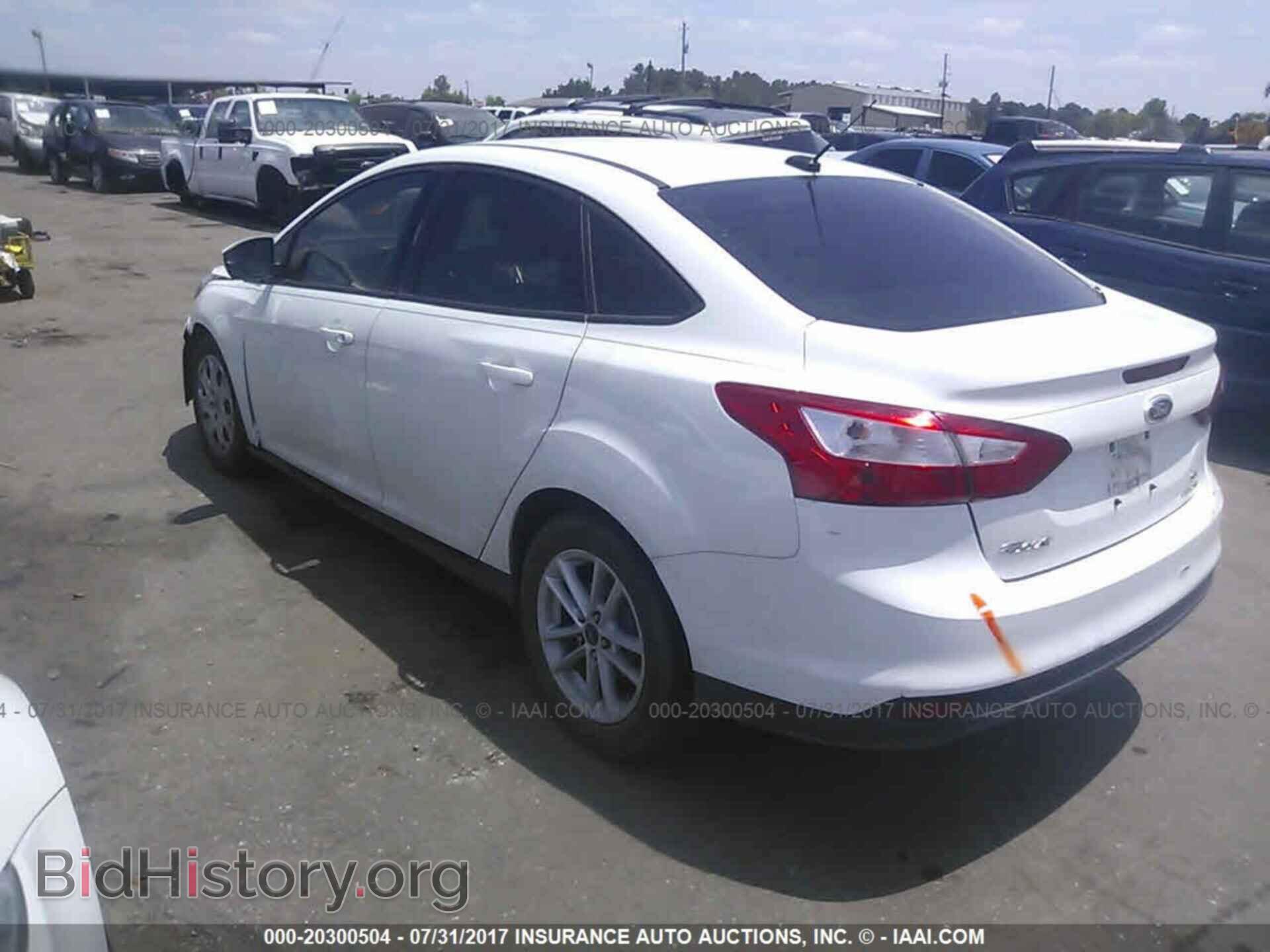 2012 Ford Focus - VIN: 1FAHP3F2XCL284321 - Photo 3