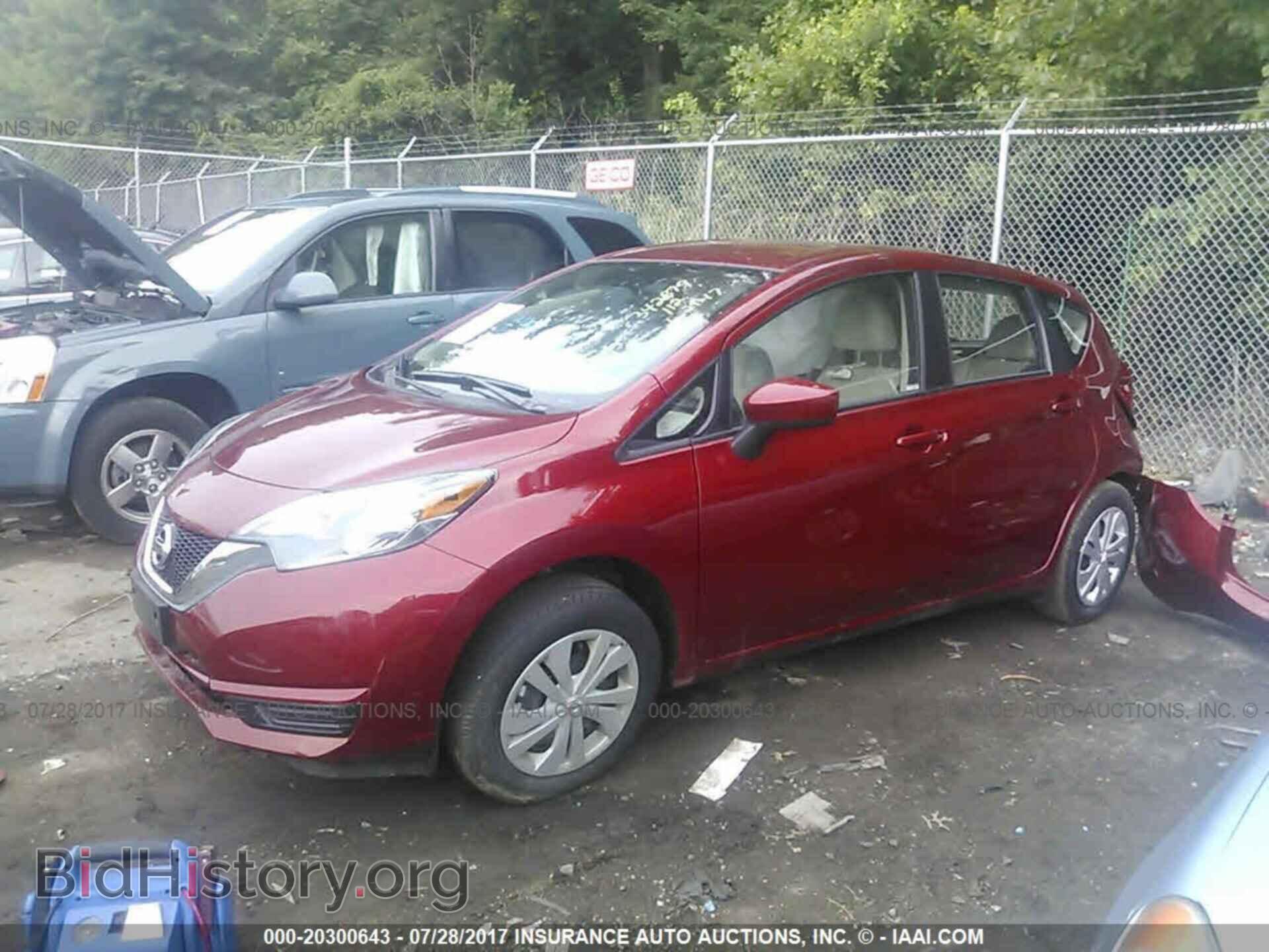 2017 Nissan Versa note - VIN: 3N1CE2CP9HL366740 - Photo 2
