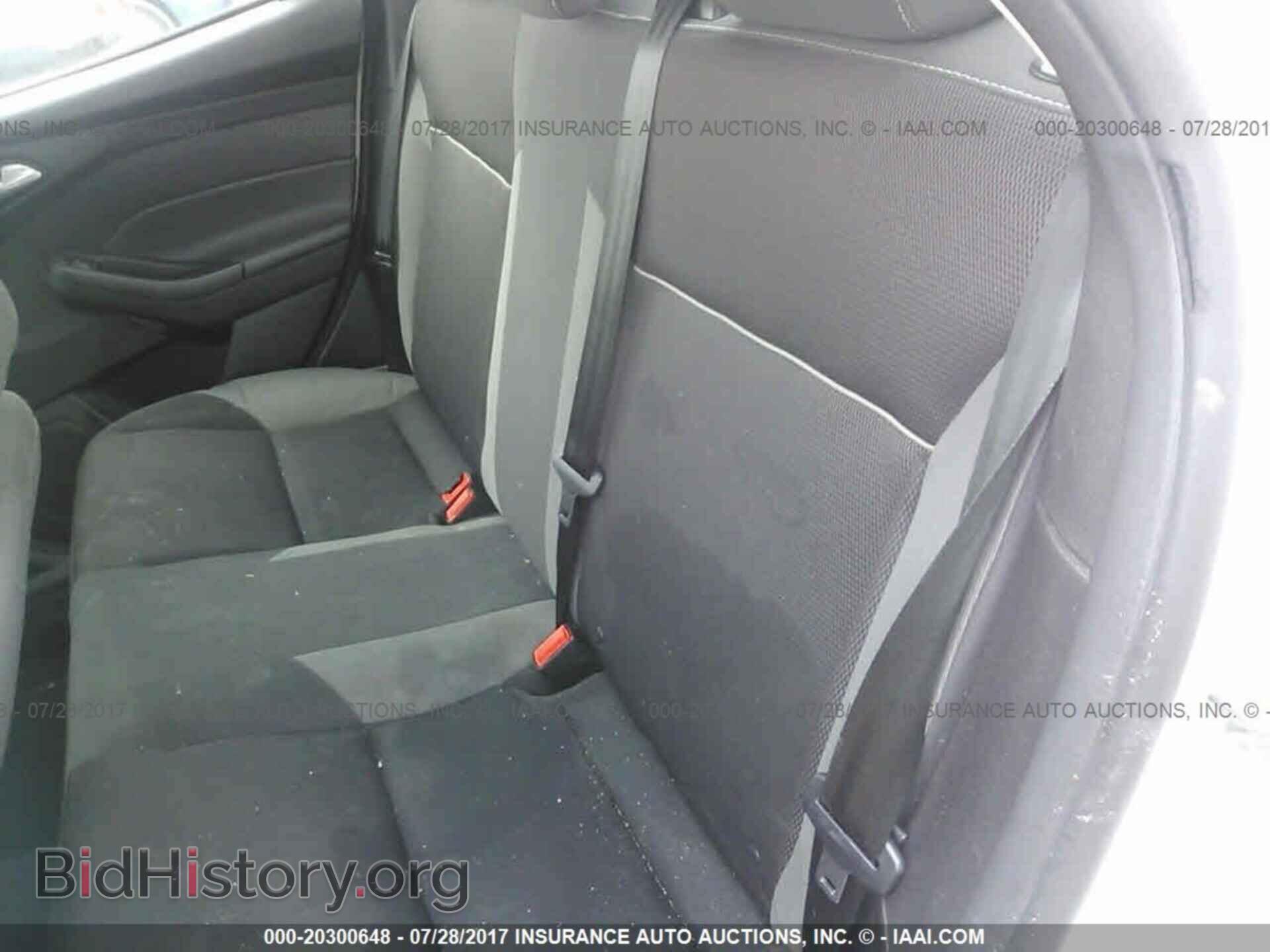 2014 Ford Focus - VIN: 1FADP3F22EL425092 - Photo 8