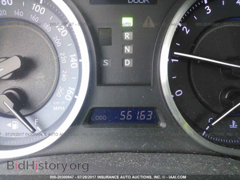 2012 Lexus IS (VIN JTHCF5C28C5057901) — фото 7 из 10