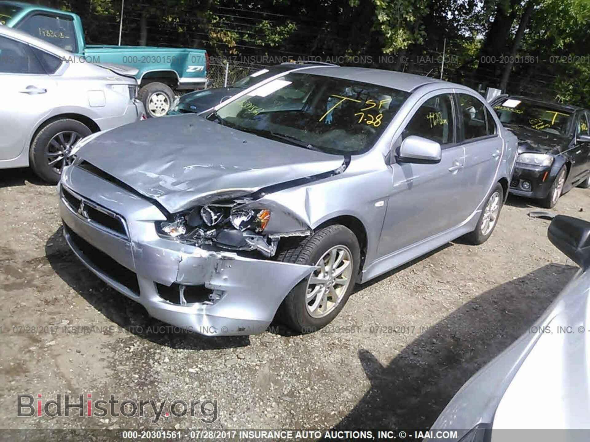 2011 Mitsubishi Lancer - VIN: JA32U2FU0BU004885 - Фото 2